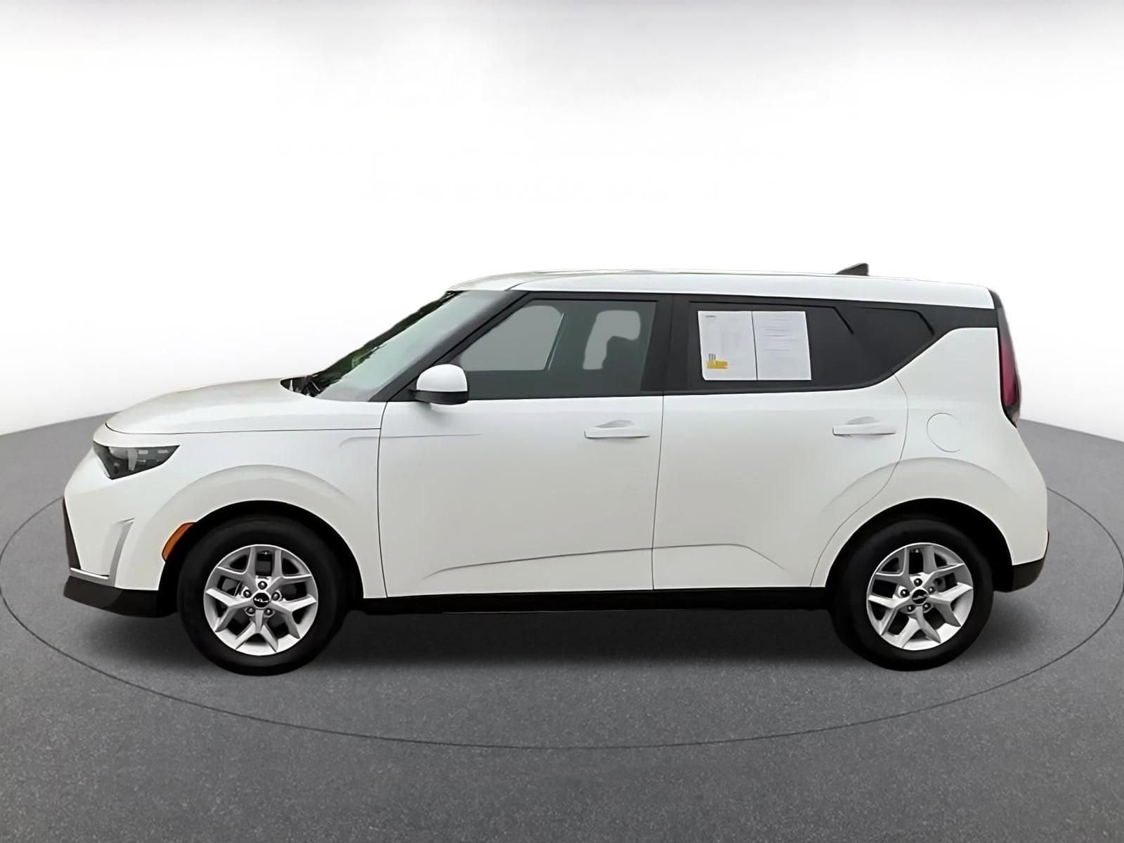 Thumbnail: 2025 Kia Soul - 9