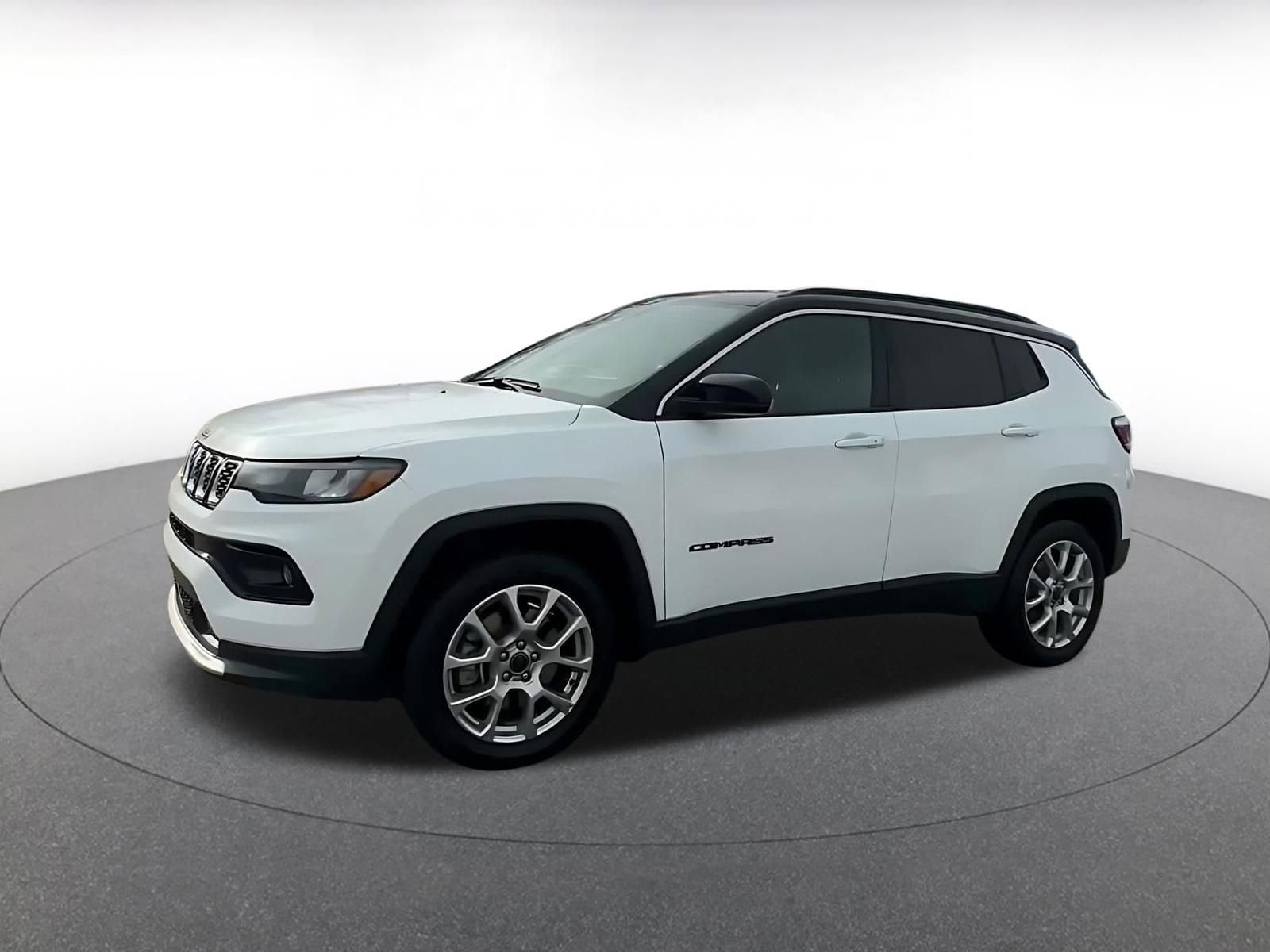 Thumbnail: 2025 Jeep Compass - 8