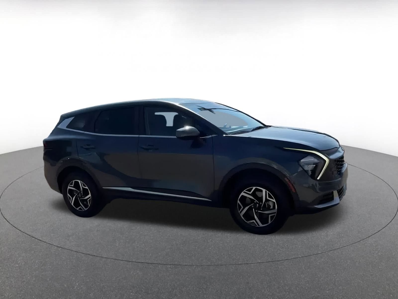Thumbnail: 2023 Kia Sportage - 2