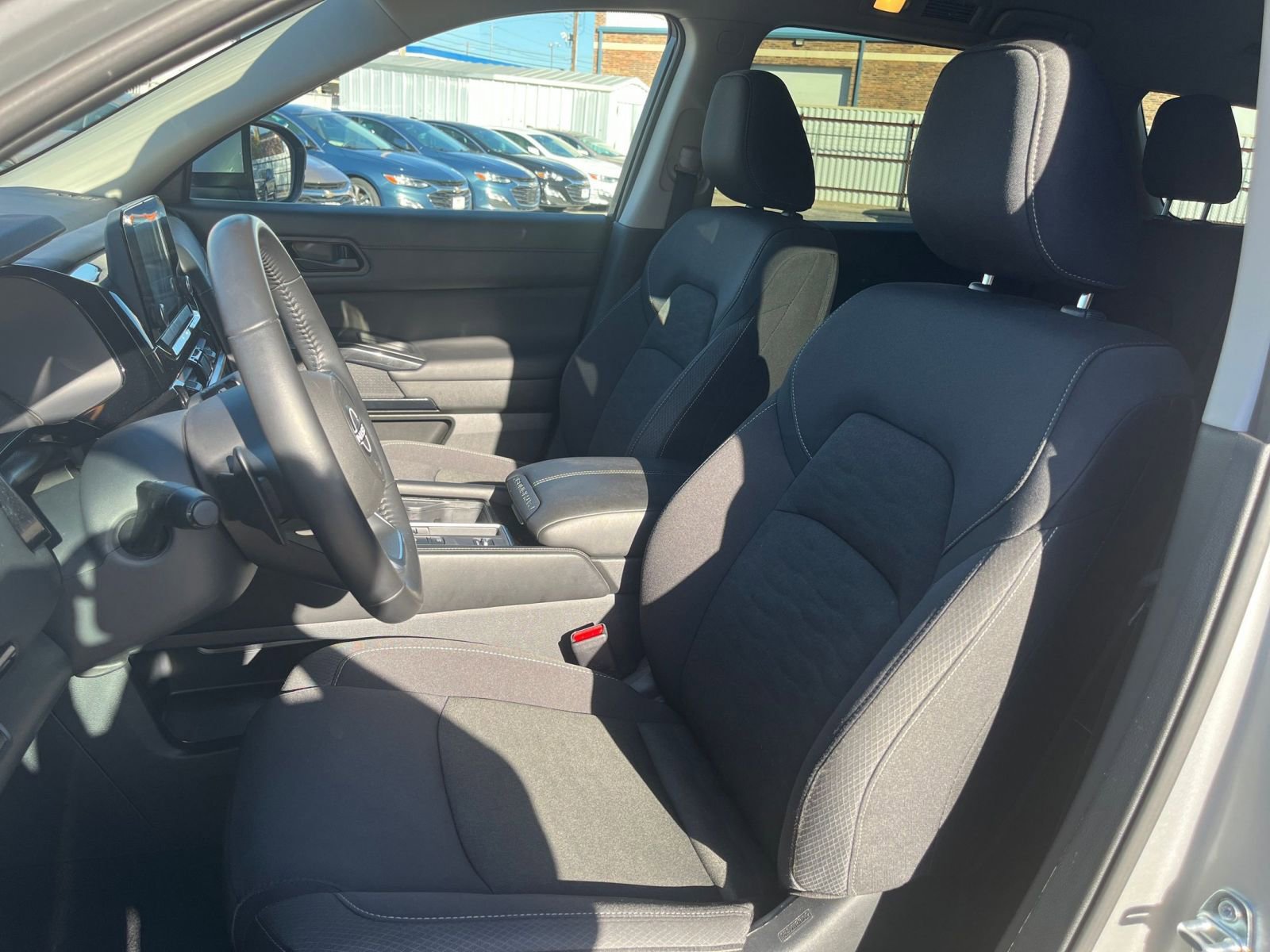 Thumbnail: 2025 Nissan Pathfinder - 27