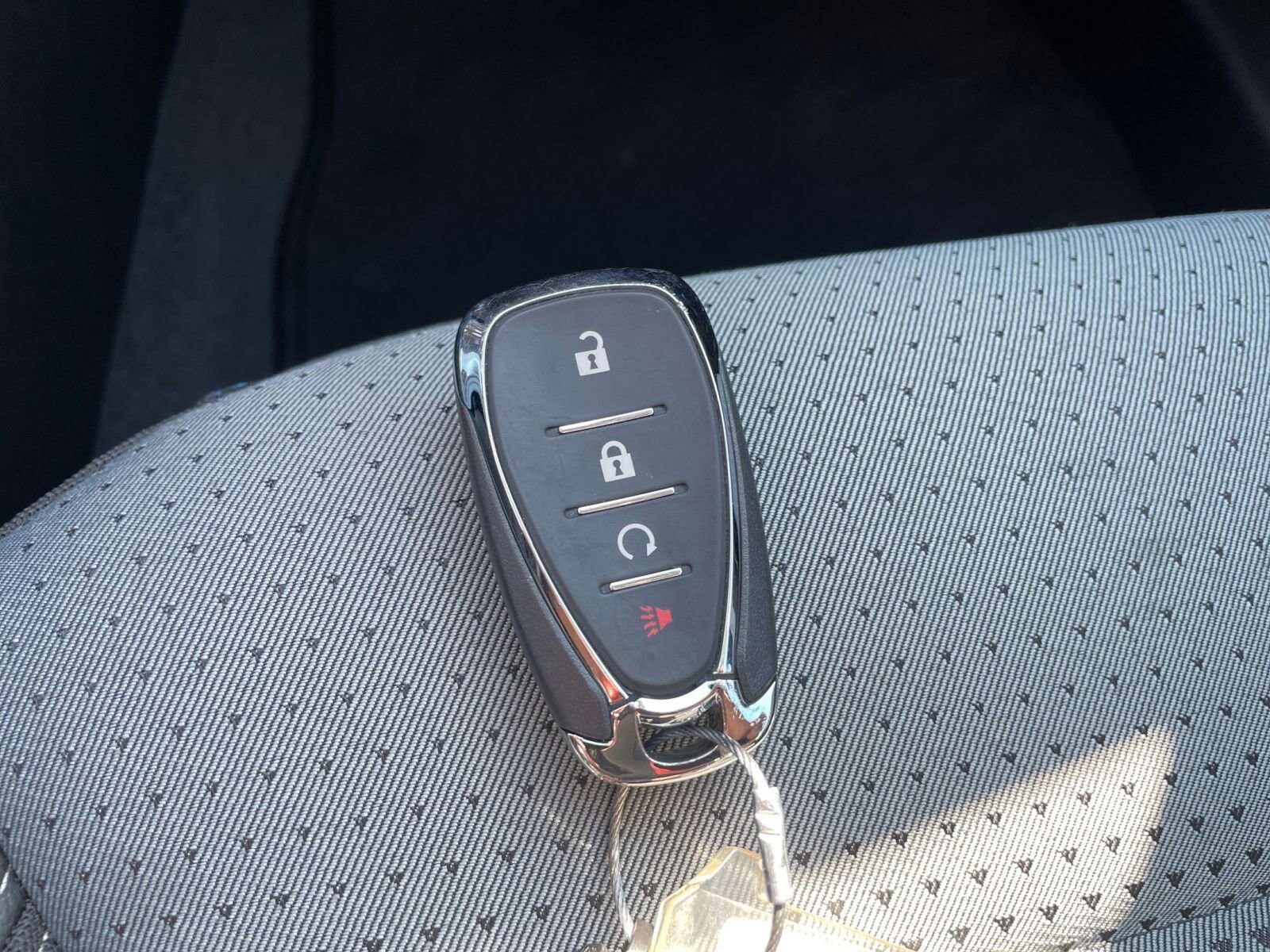 Thumbnail: 2025 Chevrolet Trax - 23