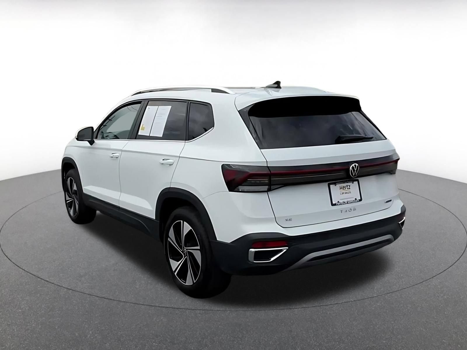 Thumbnail: 2026 Volkswagen Taos - 9