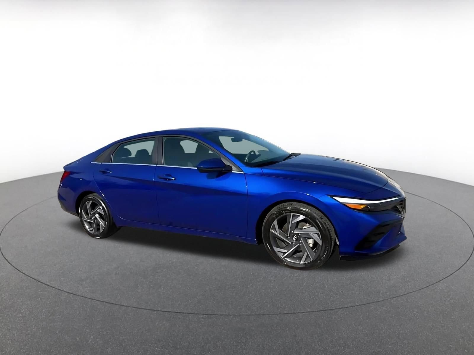 Thumbnail: 2025 Hyundai Elantra - 2