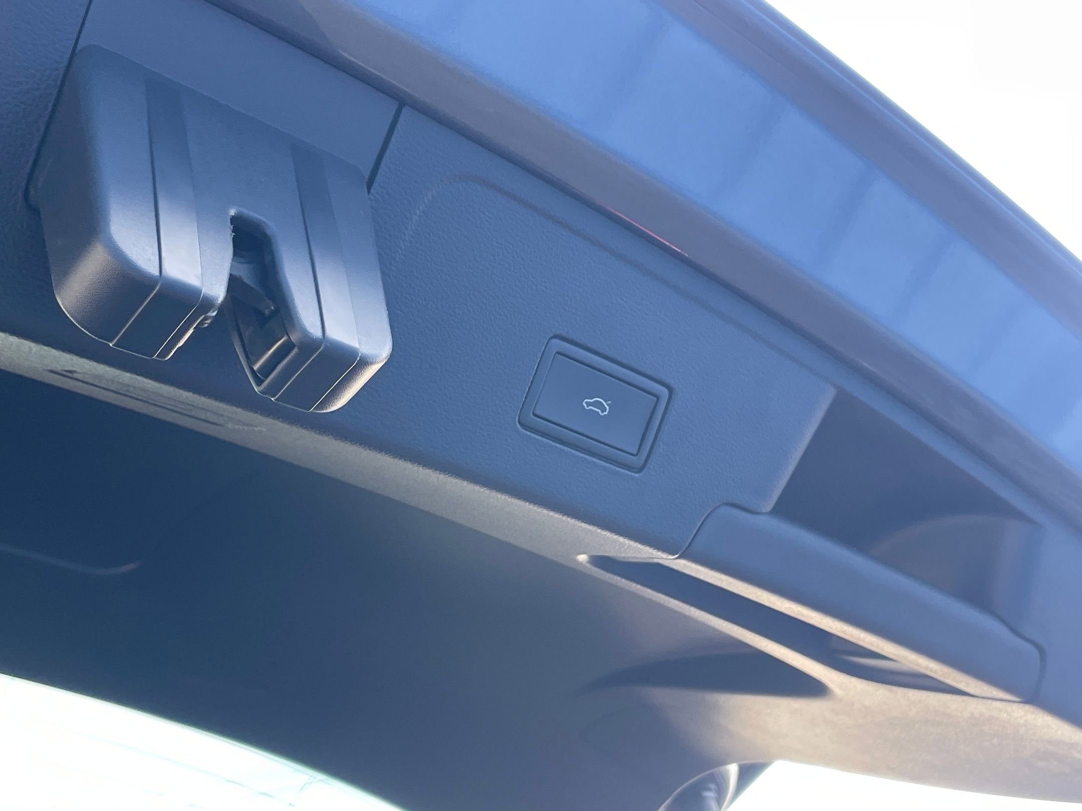 Thumbnail: 2025 Volkswagen Atlas - 24