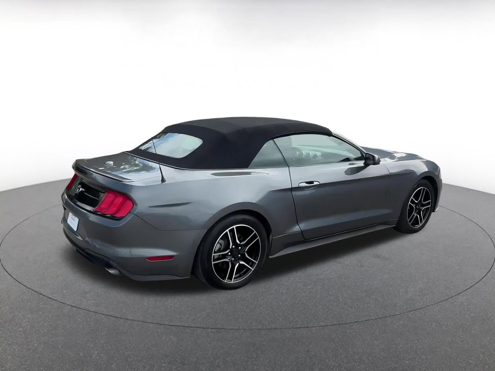 Thumbnail: 2022 Ford Mustang - 13