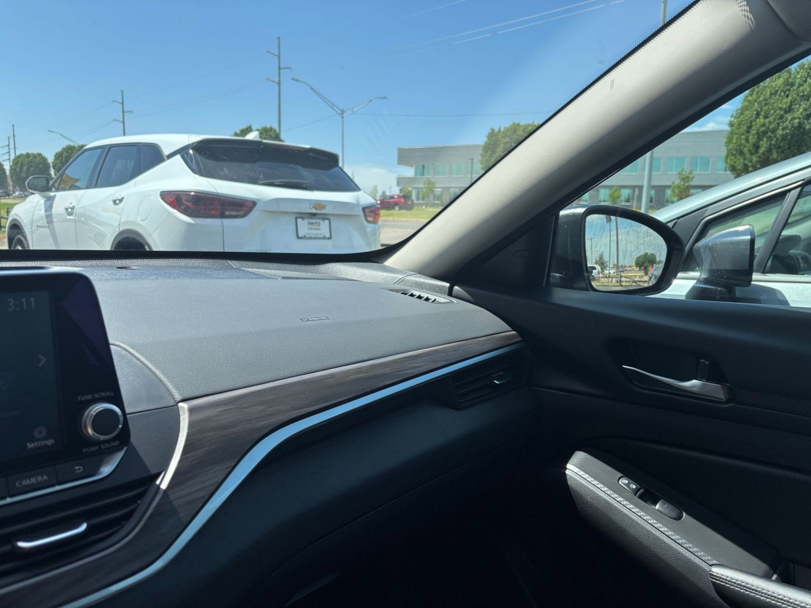 Thumbnail: 2025 Nissan Altima - 35
