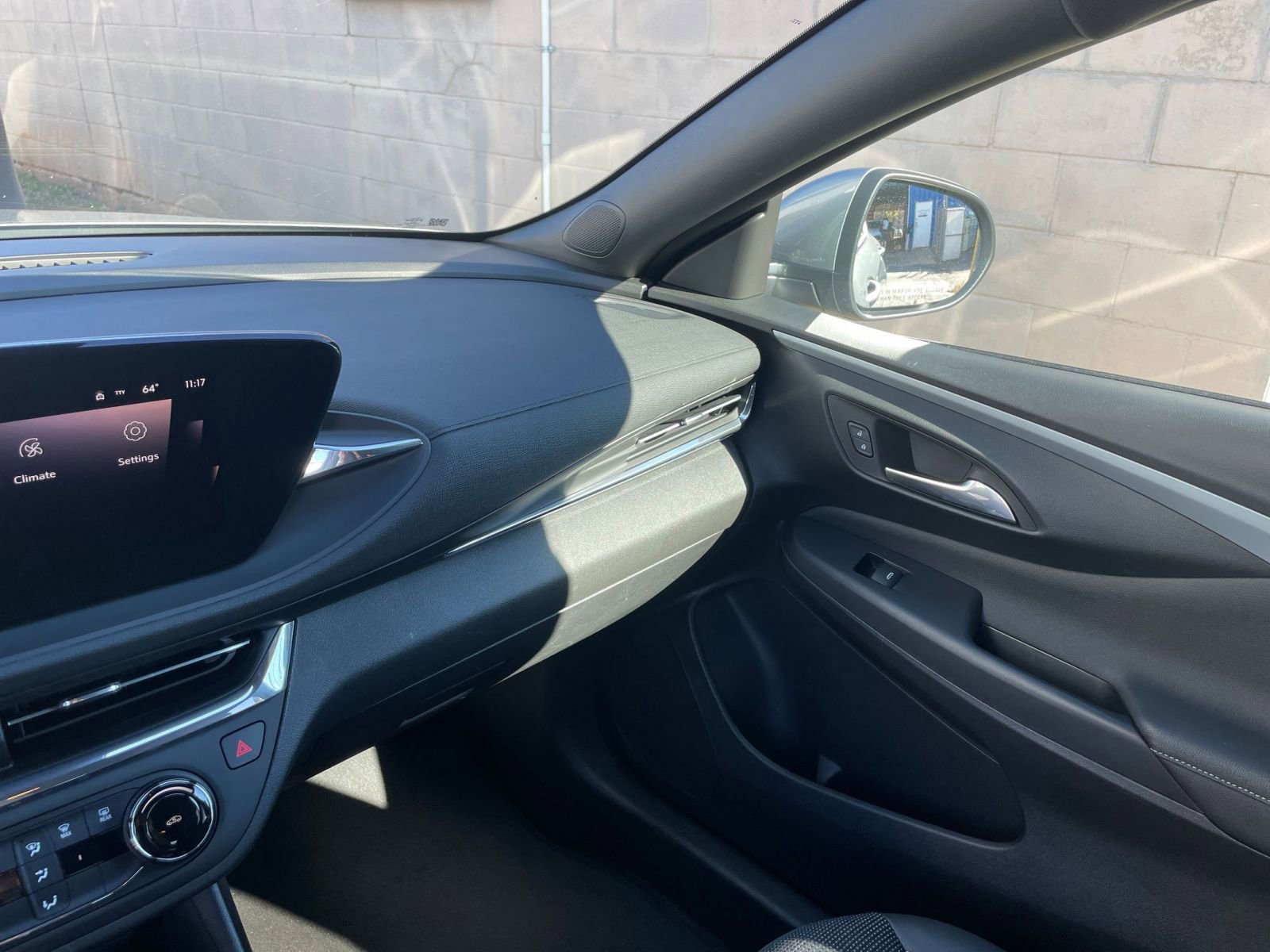 Thumbnail: 2025 Buick Envista - 33