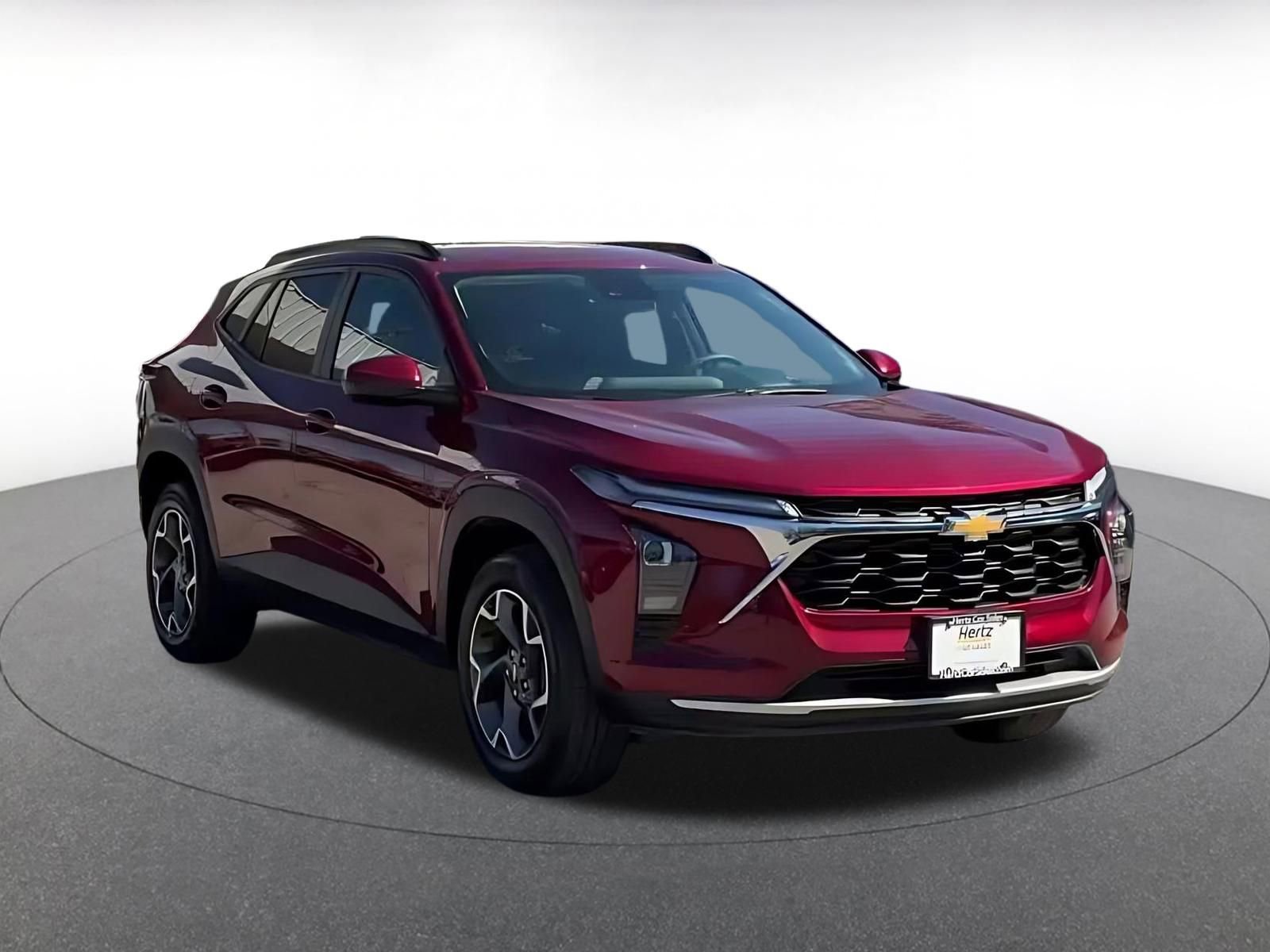 Thumbnail: 2025 Chevrolet Trax - 3