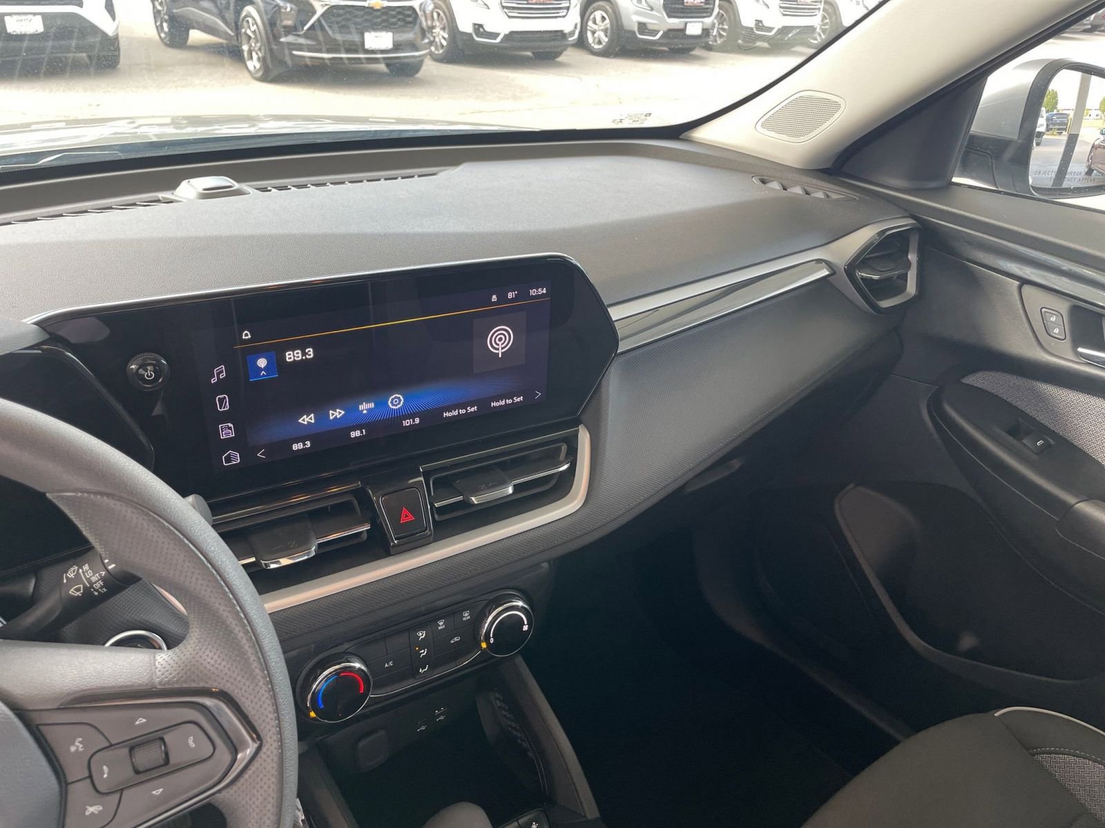 Thumbnail: 2025 Chevrolet TrailBlazer - 18