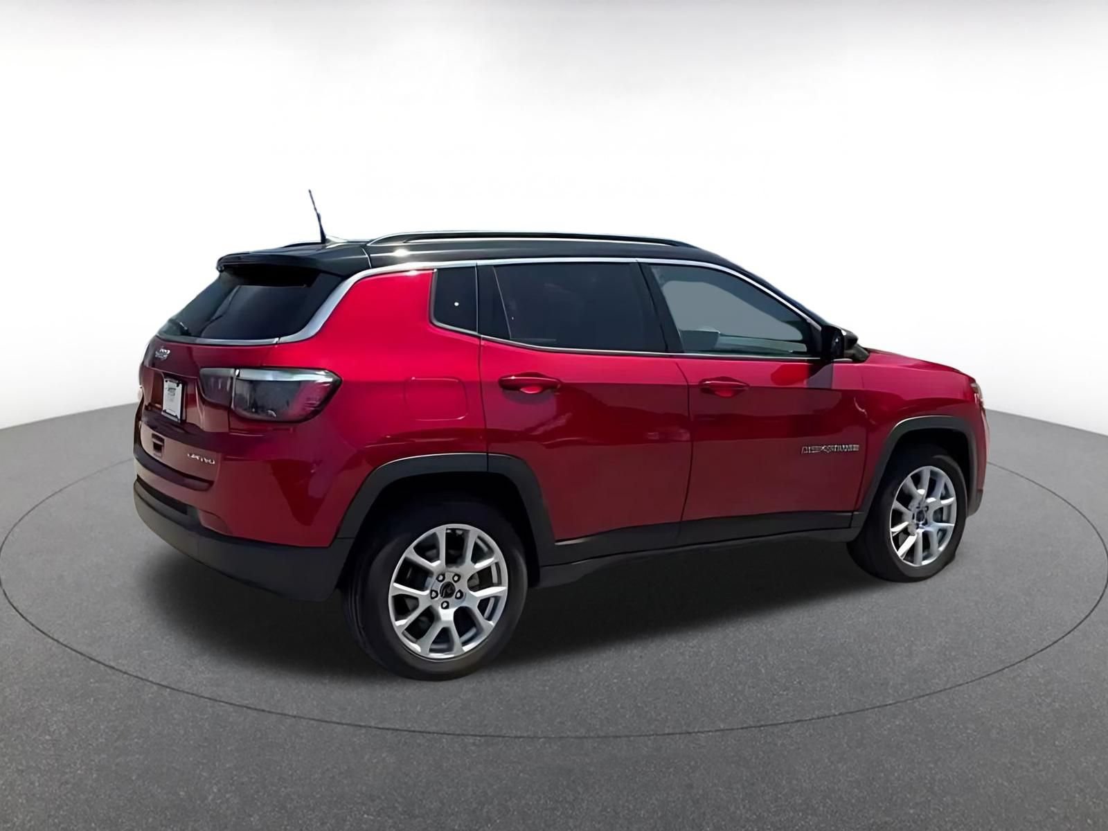 Thumbnail: 2025 Jeep Compass - 11