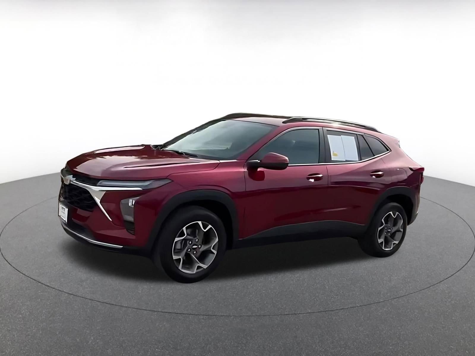 Thumbnail: 2025 Chevrolet Trax - 4