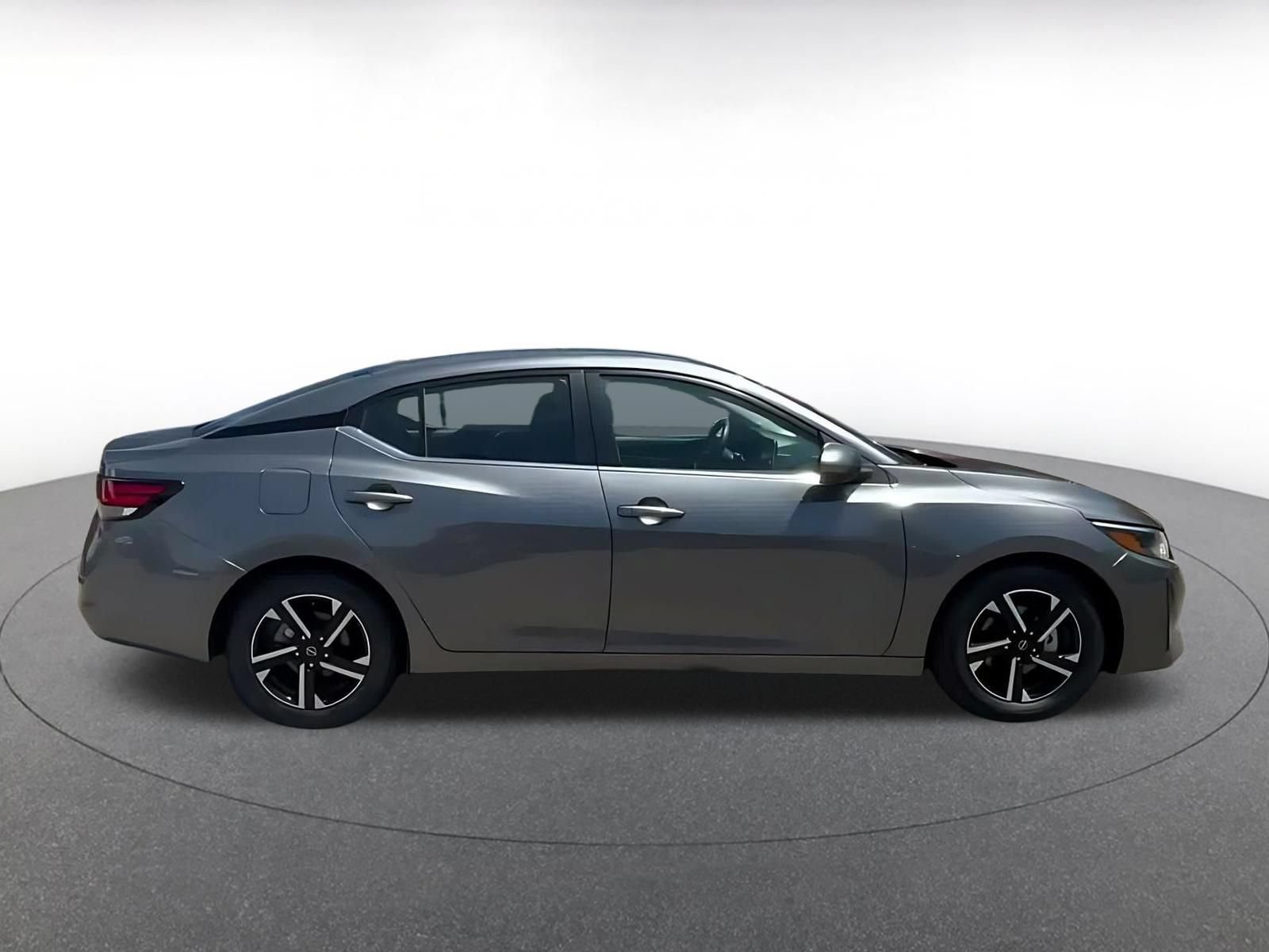 Thumbnail: 2025 Nissan Sentra - 16