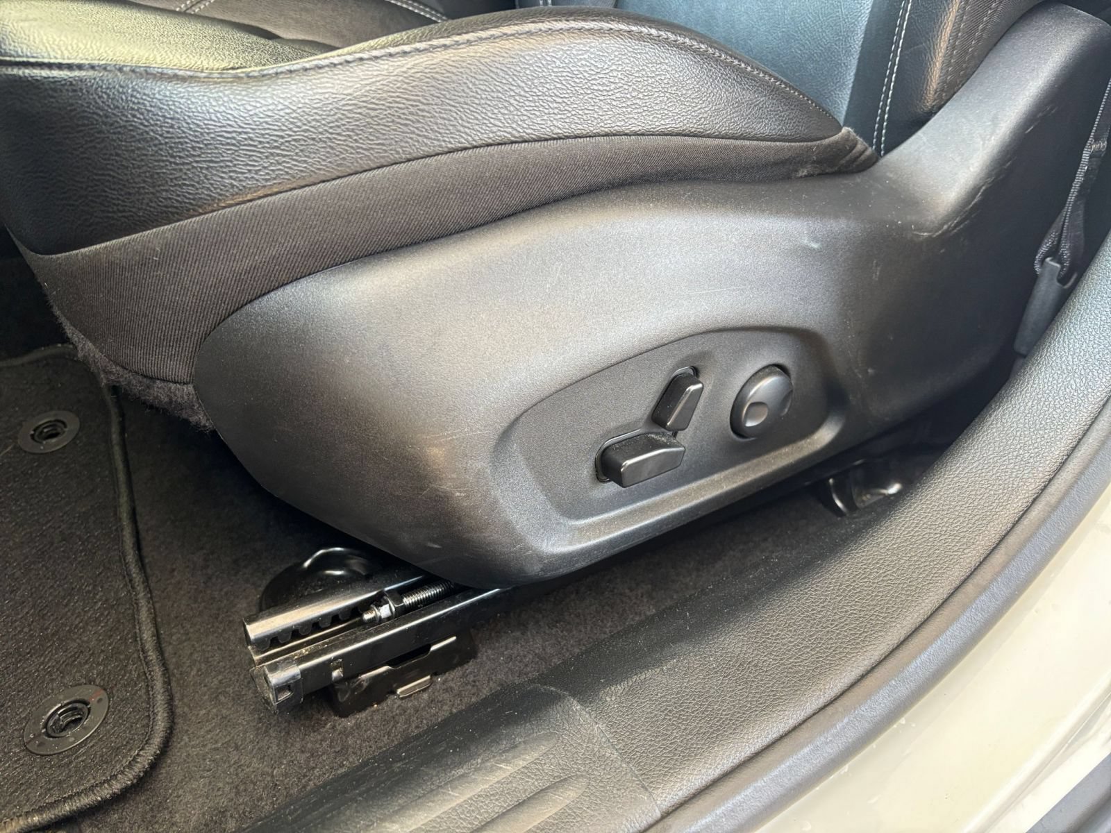 Thumbnail: 2025 Jeep Compass - 18
