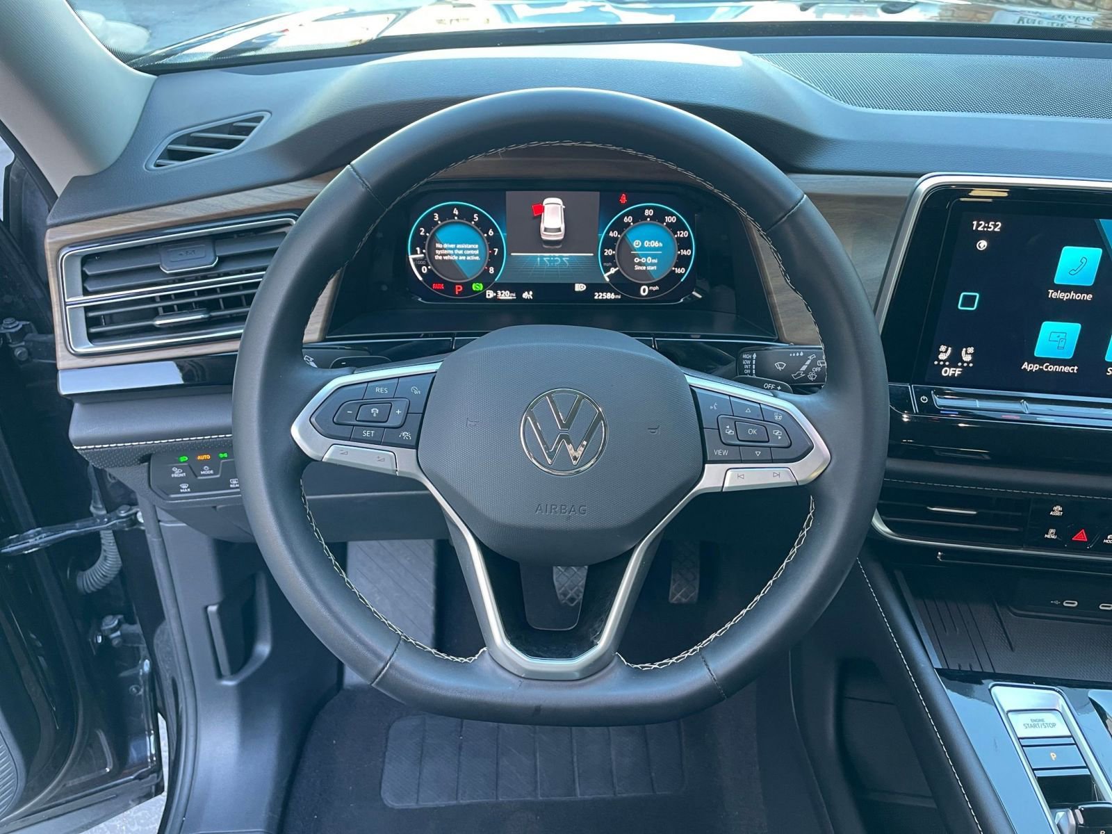 Thumbnail: 2025 Volkswagen Atlas - 28