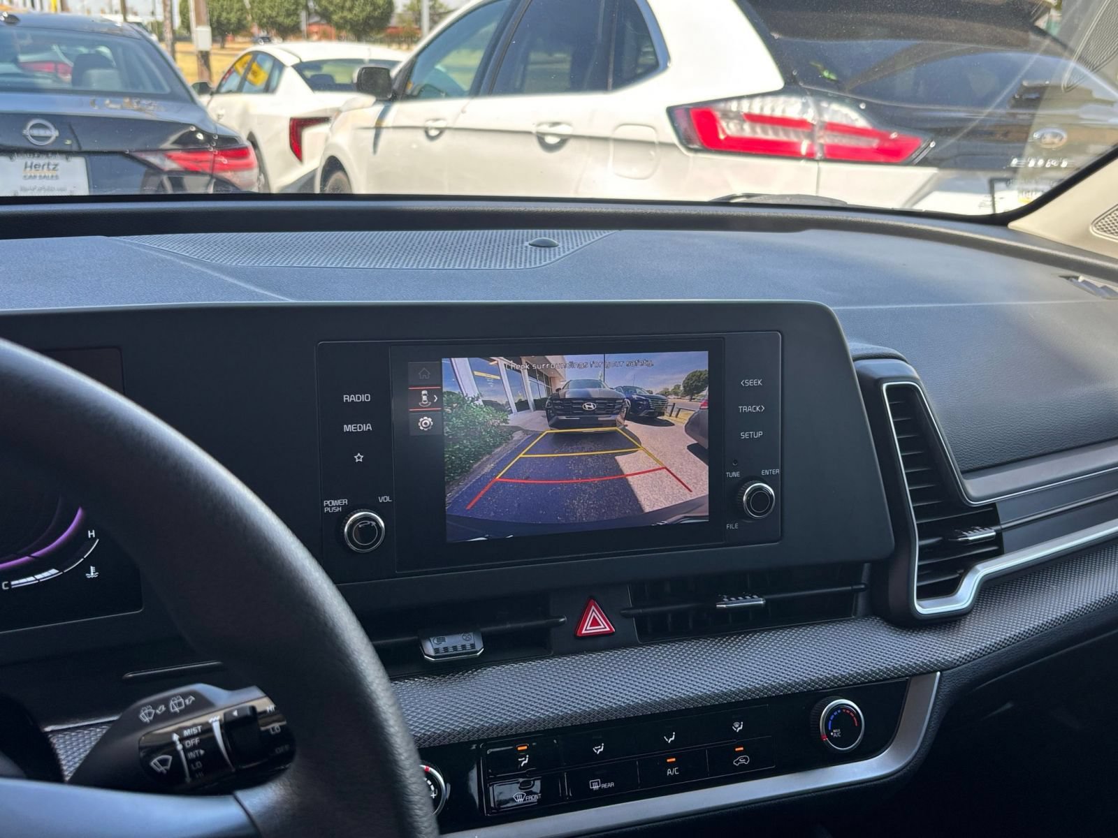 Thumbnail: 2025 Kia Sportage - 19