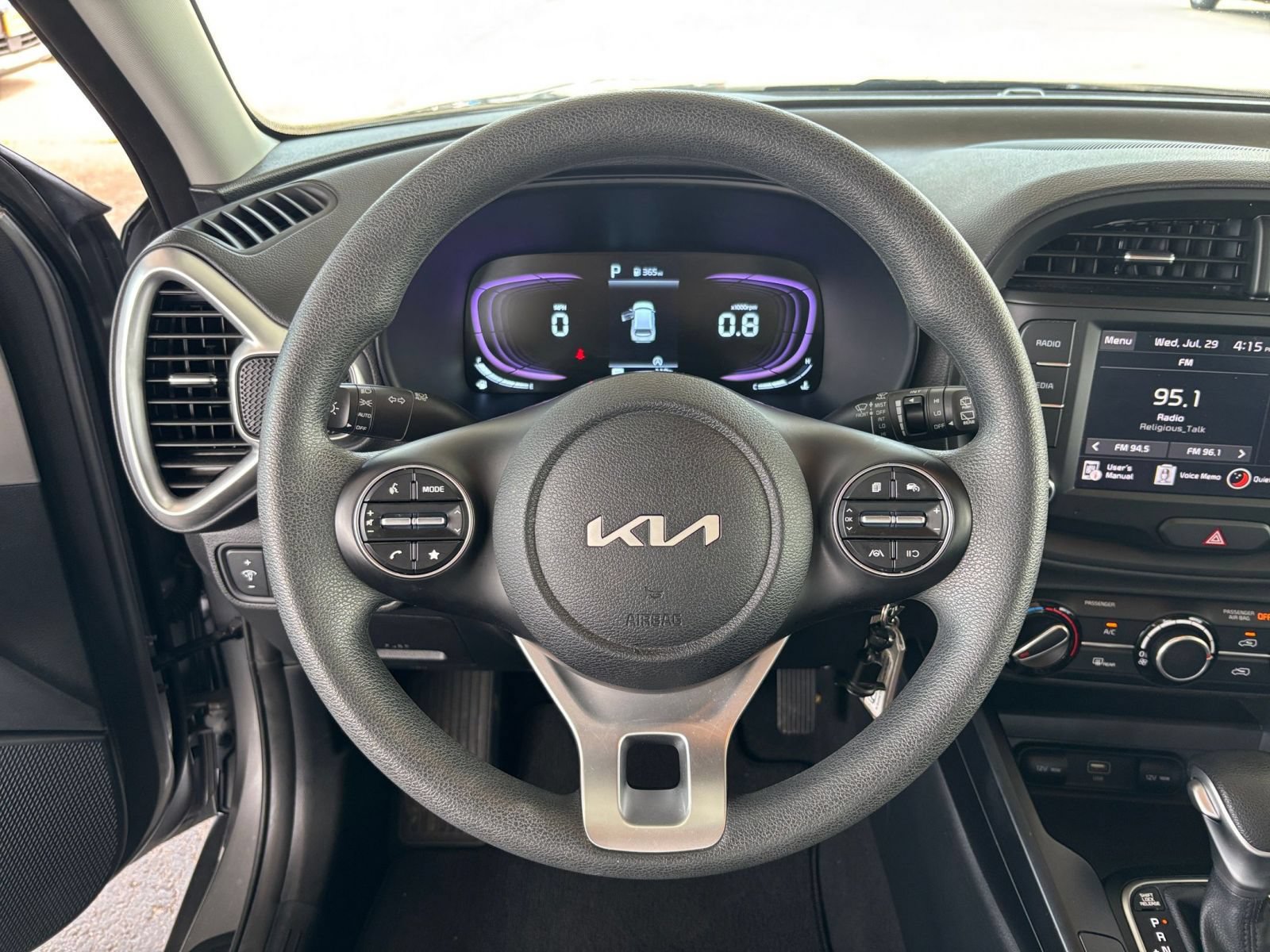 Thumbnail: 2025 Kia Soul - 25