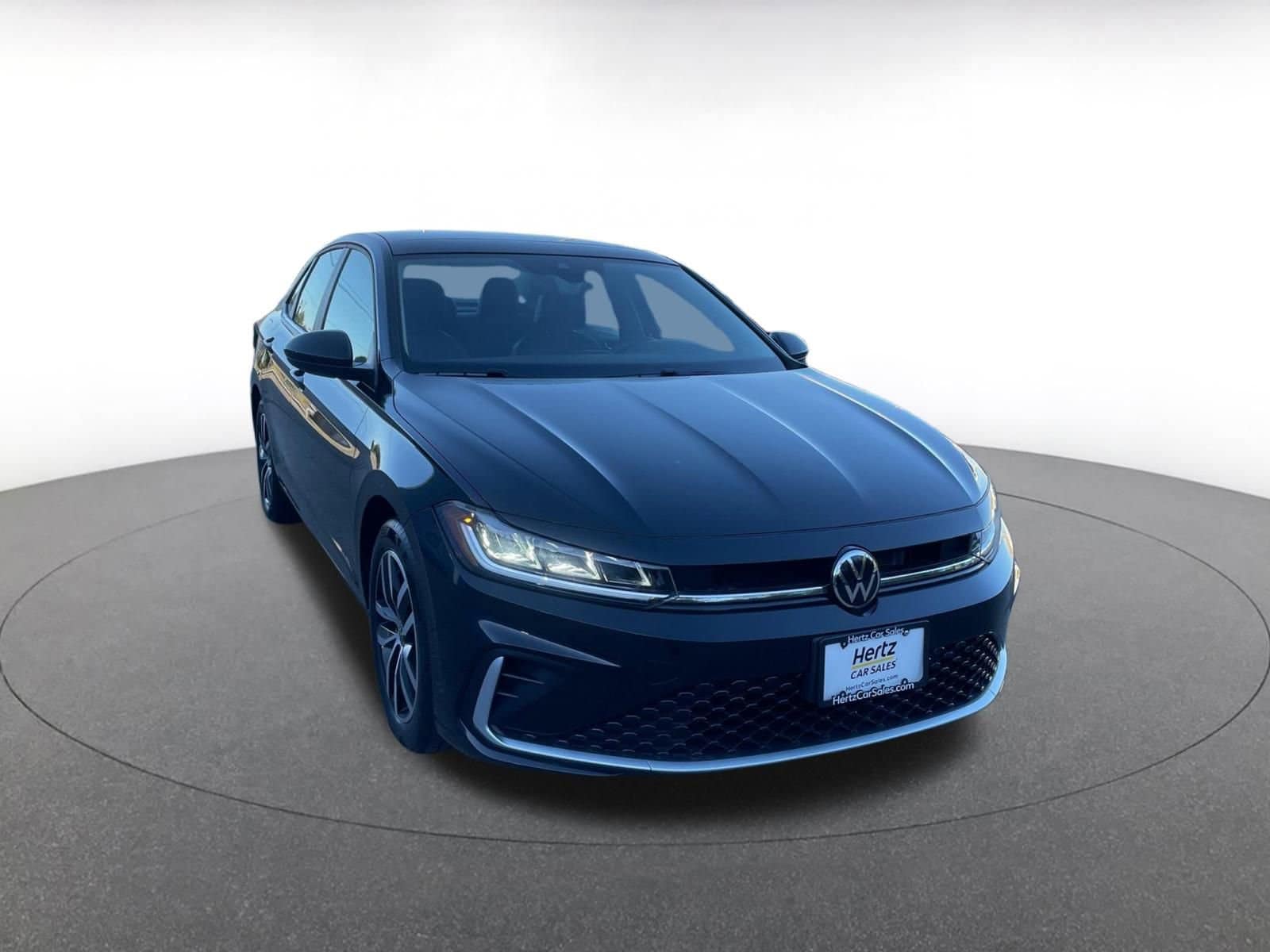 Thumbnail: 2025 Volkswagen Jetta - 1