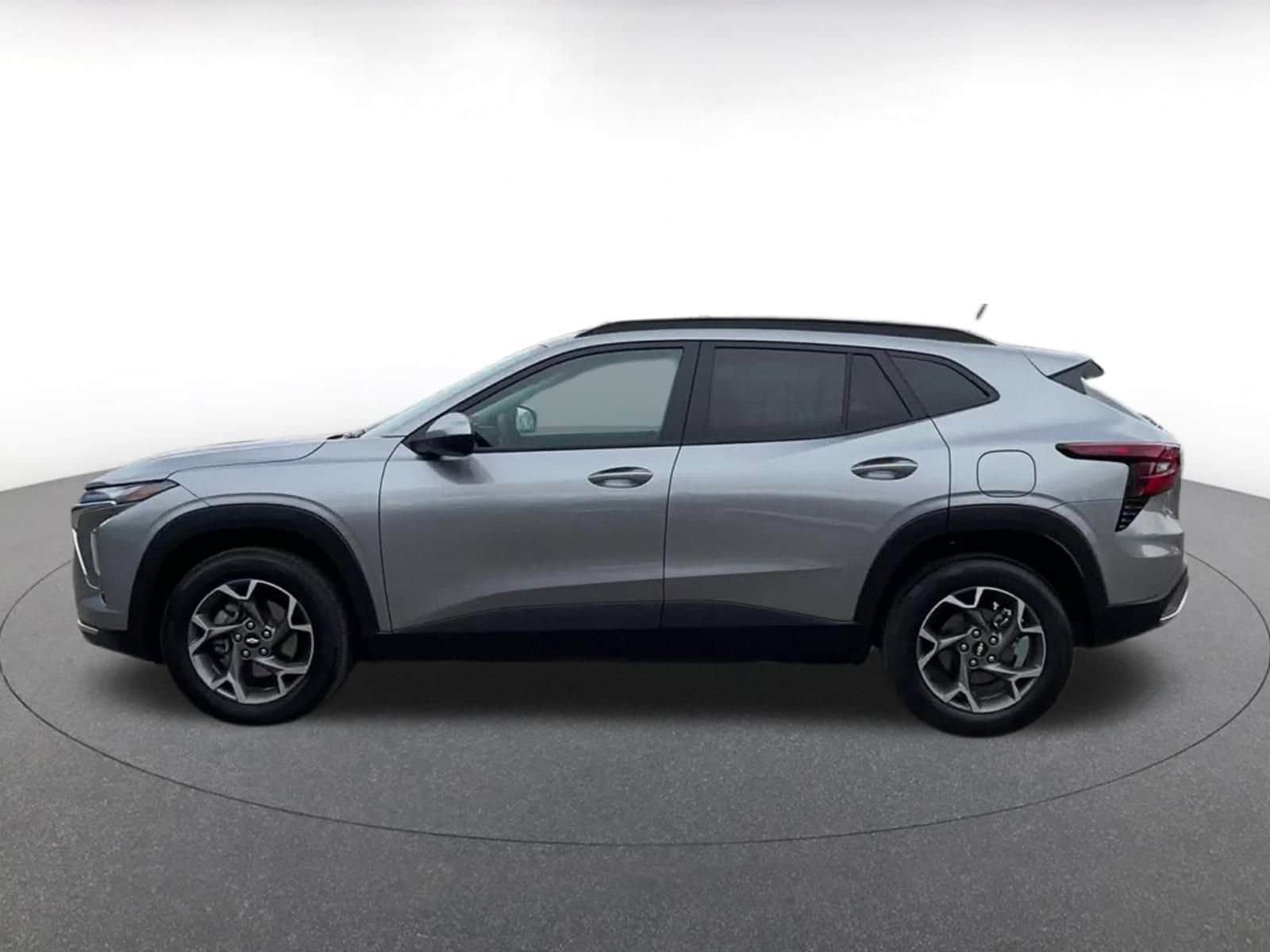 Thumbnail: 2025 Chevrolet Trax - 9