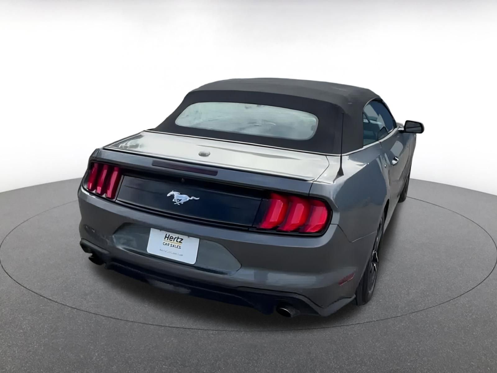 Thumbnail: 2022 Ford Mustang - 12