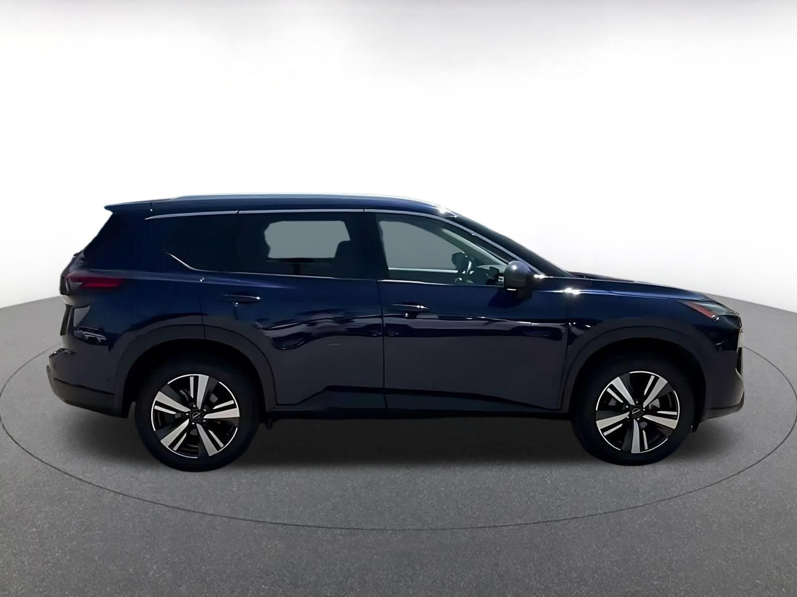 Thumbnail: 2026 Nissan Rogue - 15