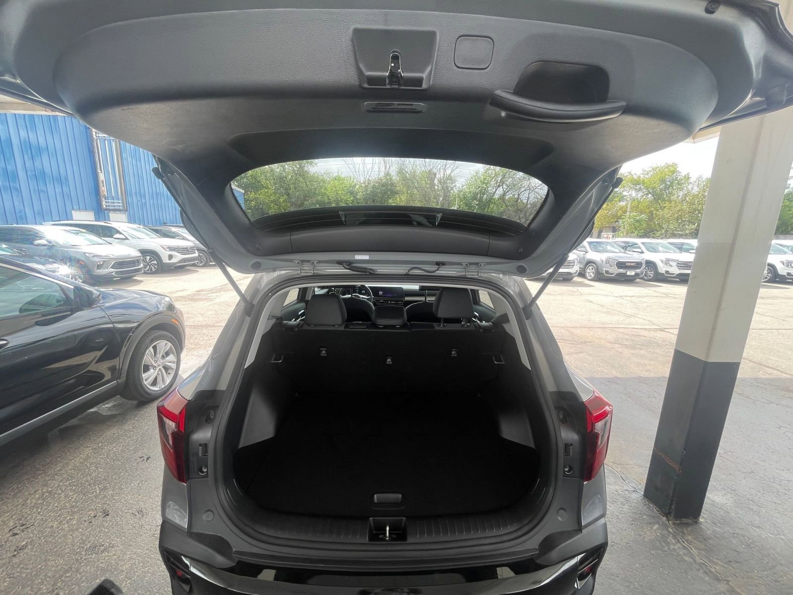 Thumbnail: 2025 Kia Seltos - 30