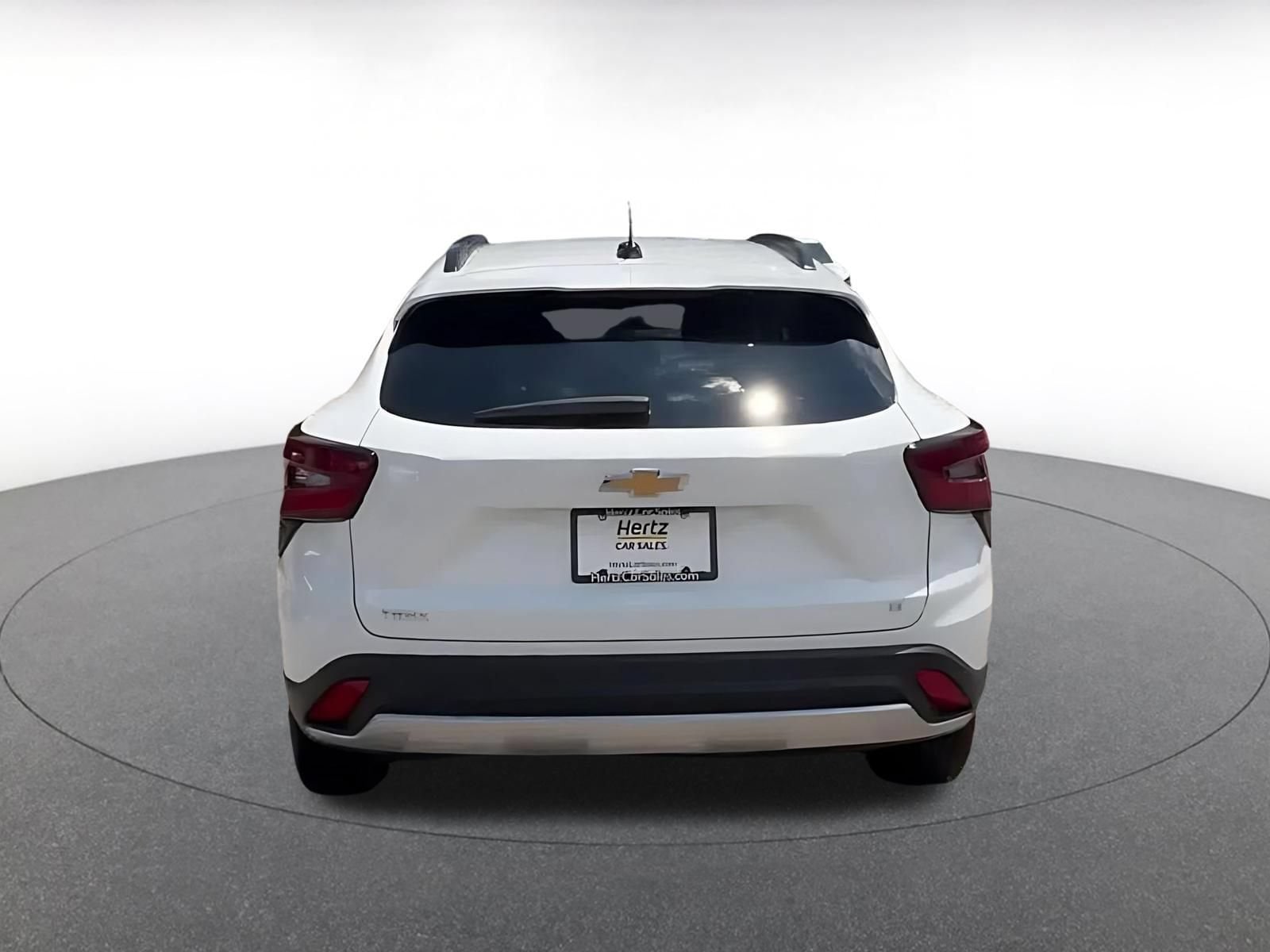 Thumbnail: 2025 Chevrolet Trax - 12