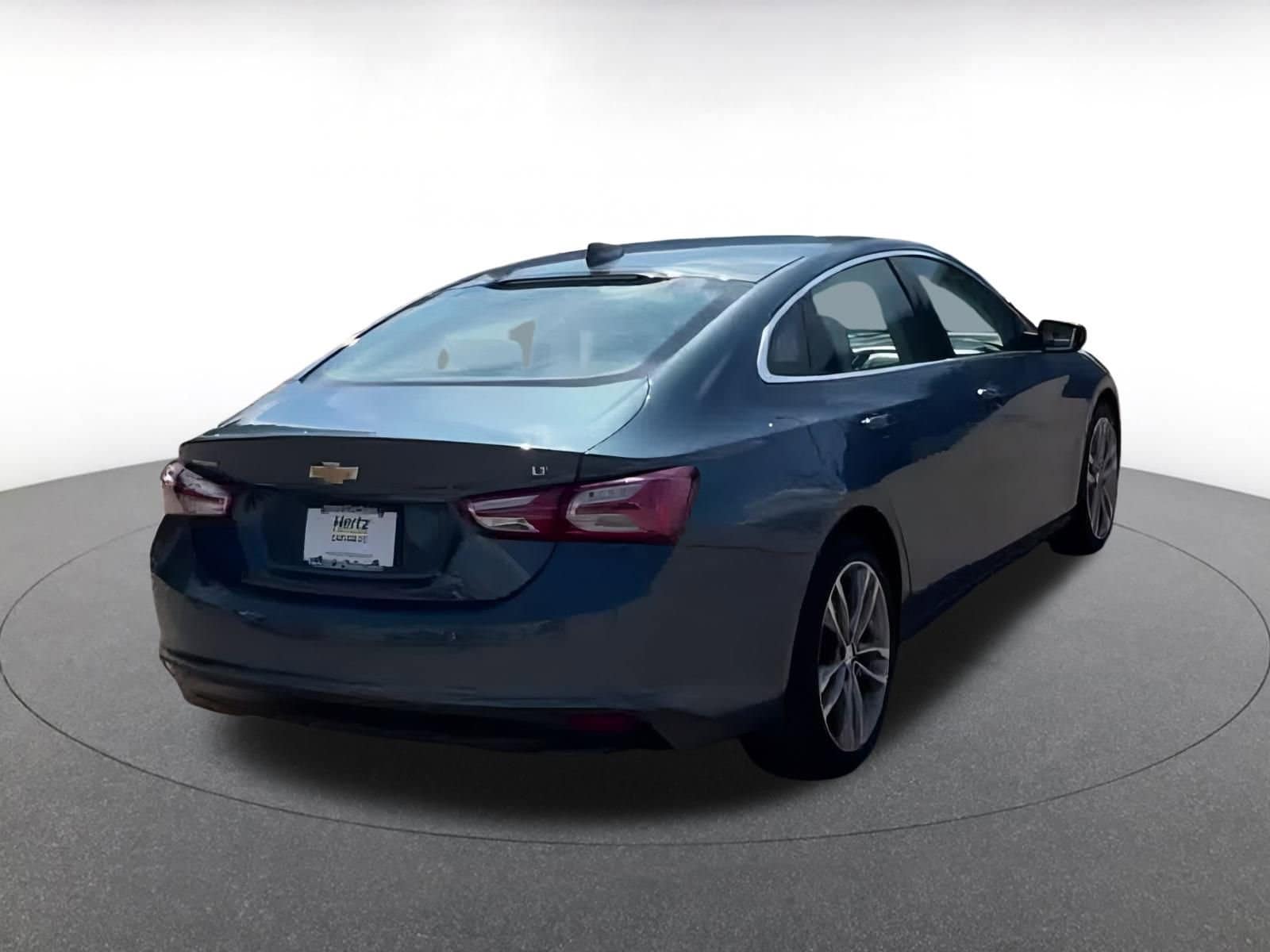 Thumbnail: 2024 Chevrolet Malibu - 7
