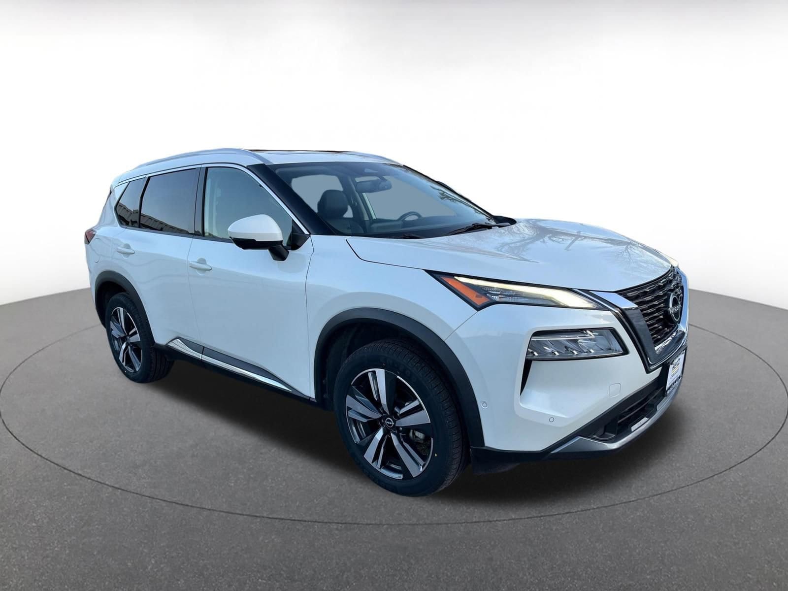 Thumbnail: 2023 Nissan Rogue - 1
