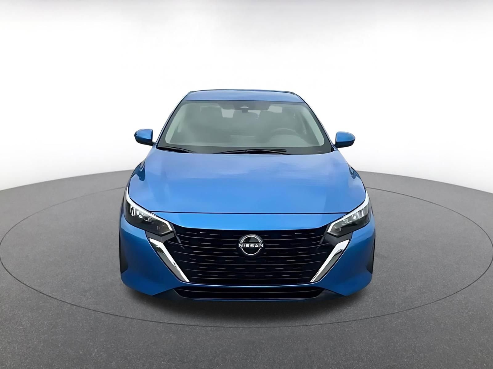 Thumbnail: 2025 Nissan Sentra - 4