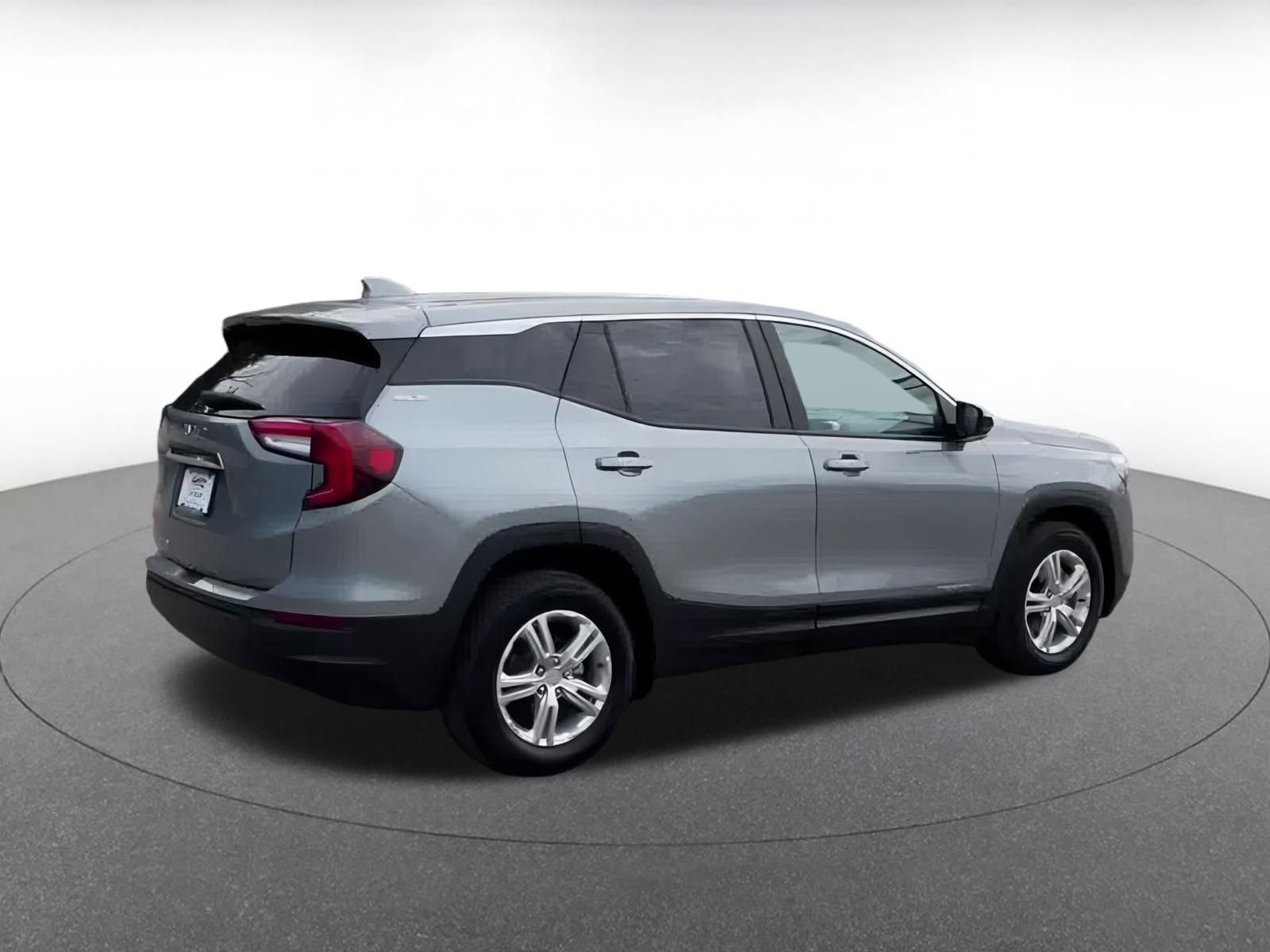 Thumbnail: 2024 GMC Terrain - 15