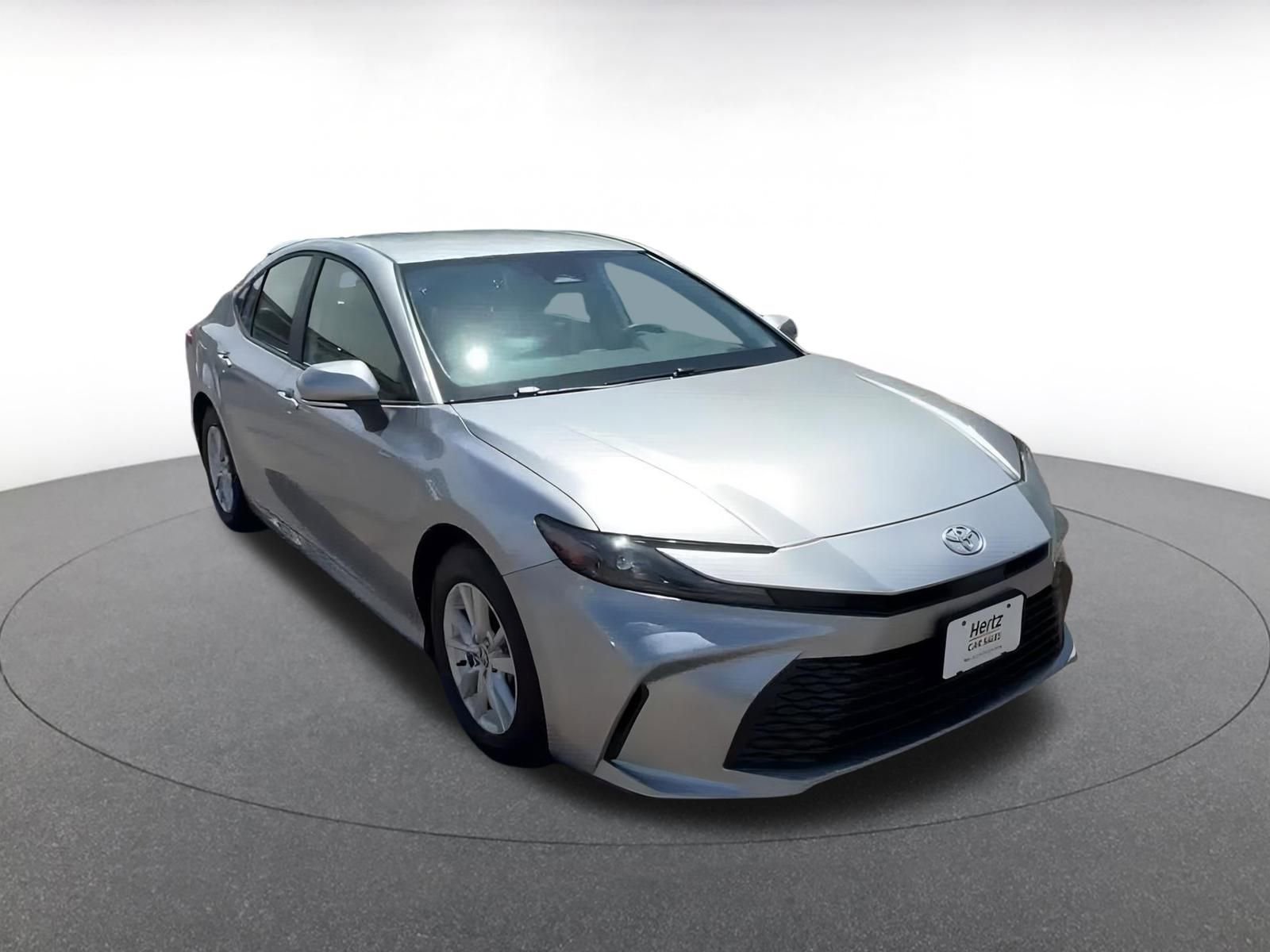 Thumbnail: 2025 Toyota Camry - 3