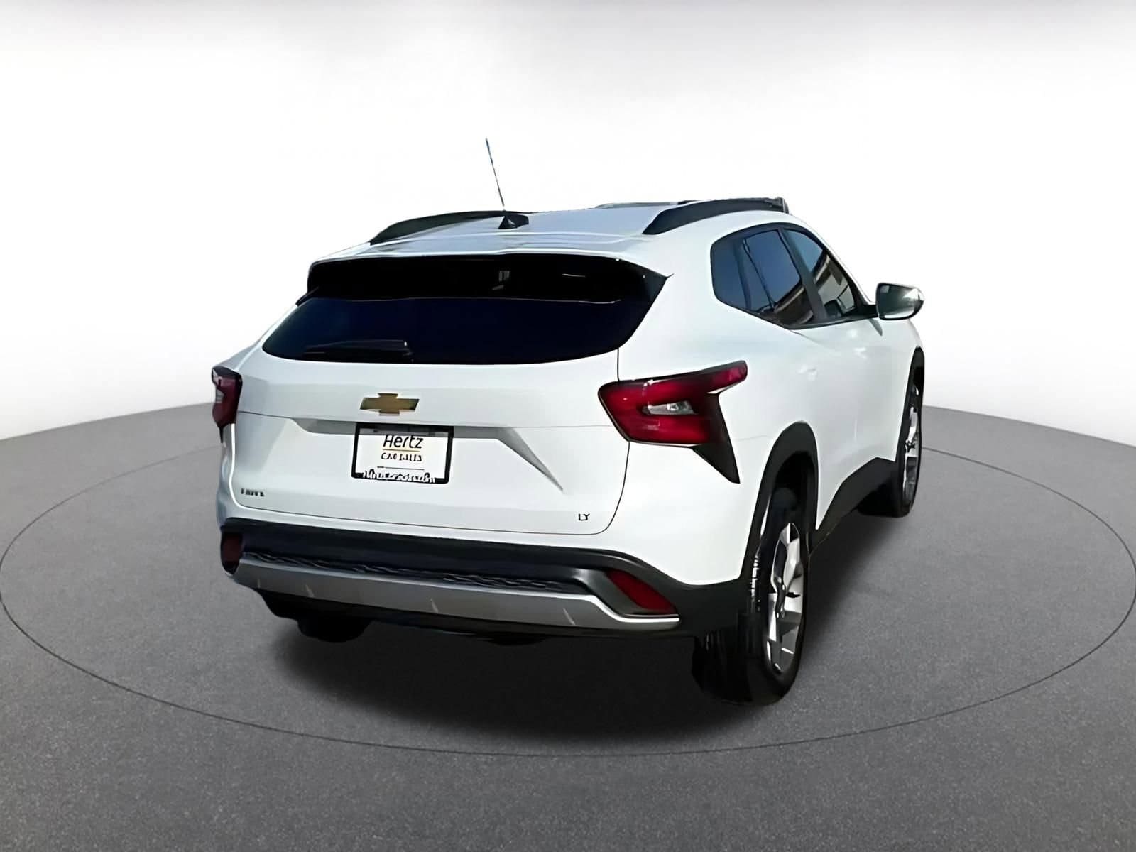 Thumbnail: 2025 Chevrolet Trax - 11