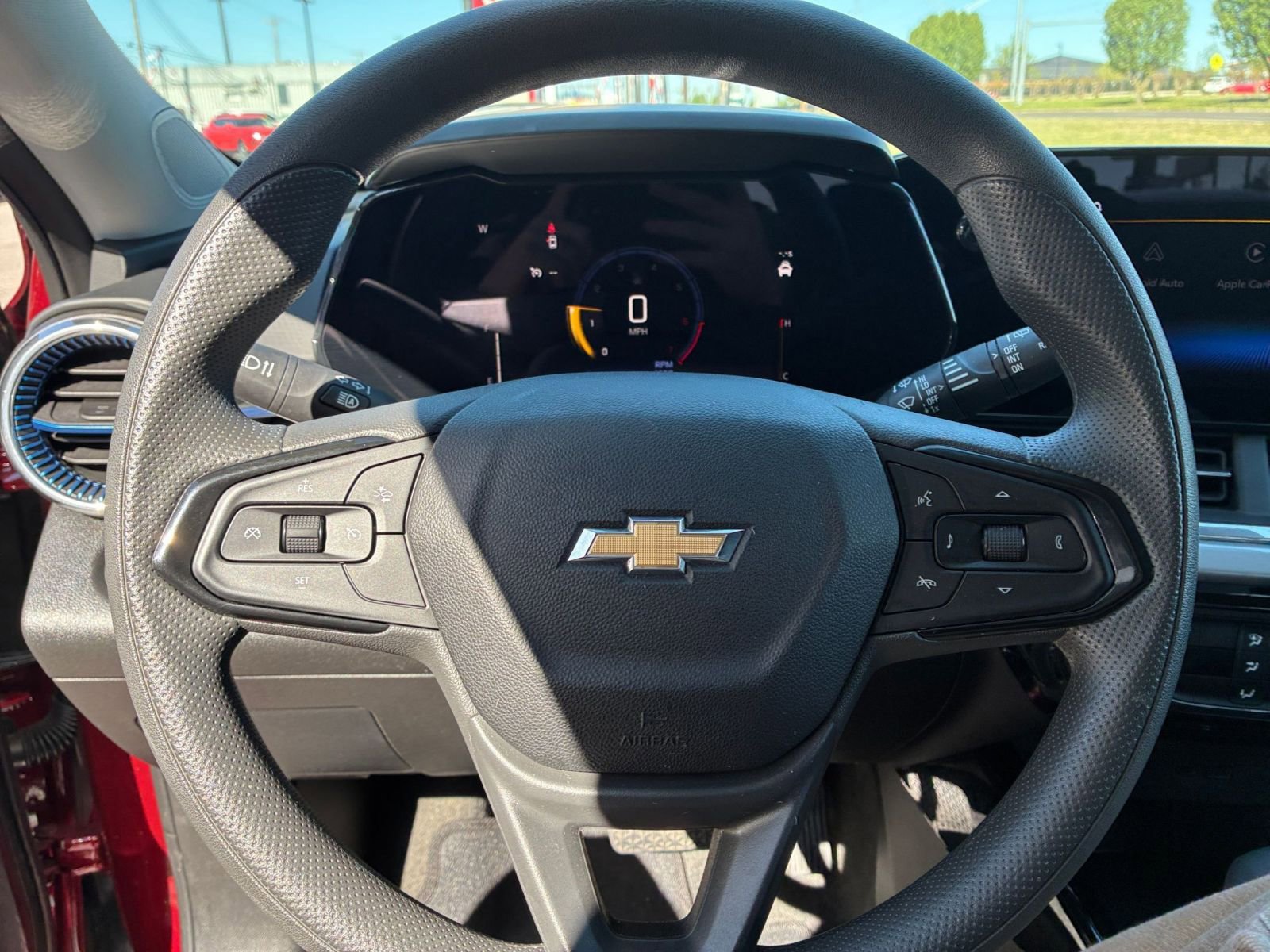 Thumbnail: 2025 Chevrolet Trax - 27