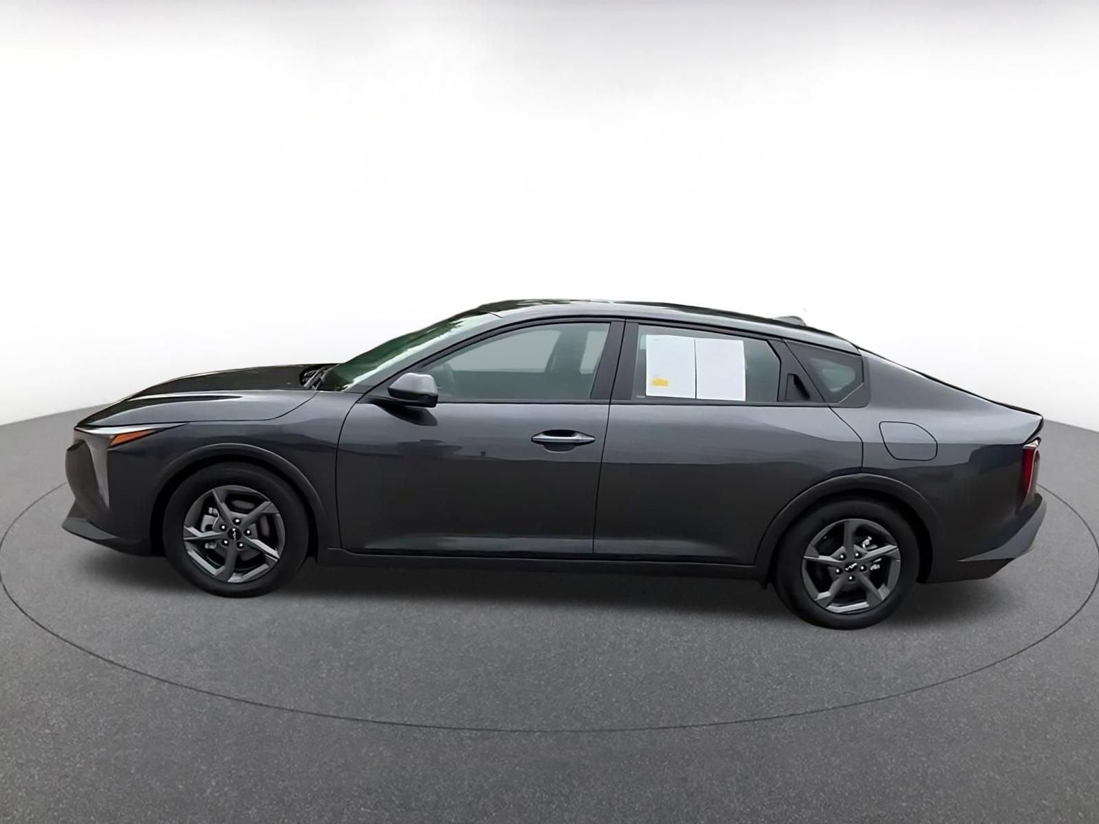 Thumbnail: 2025 Kia K4 - 9