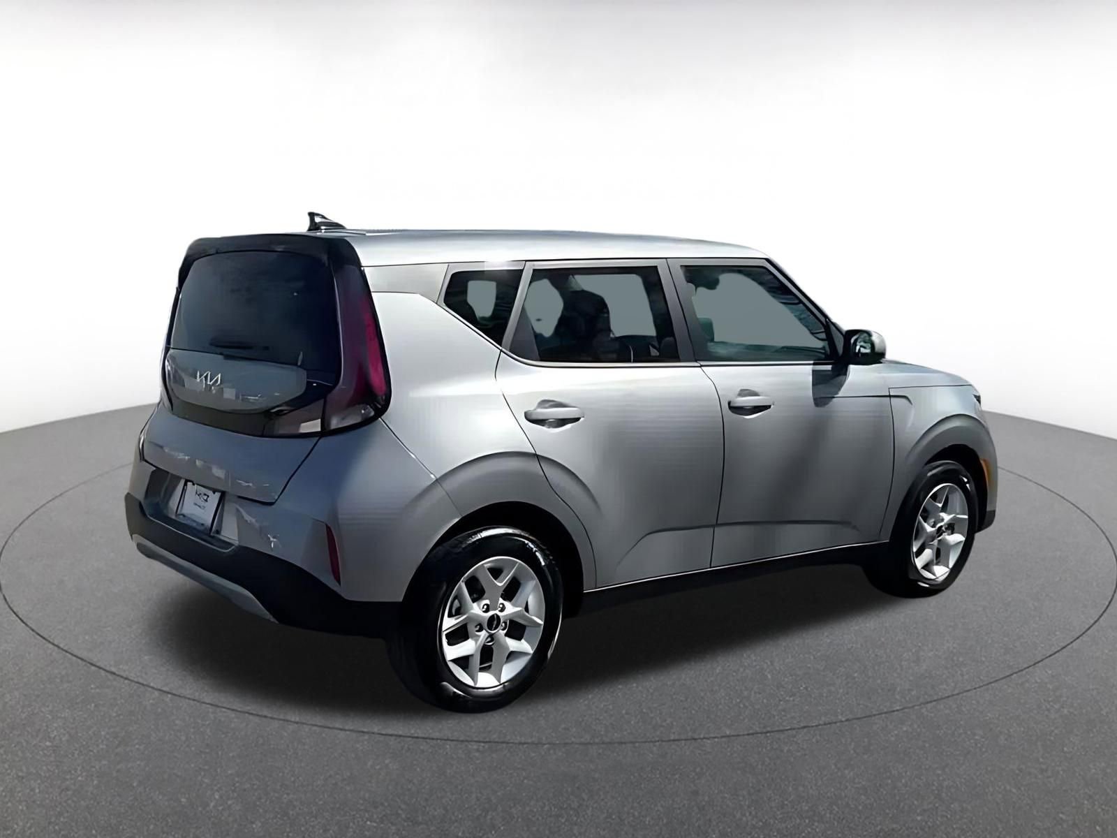 Thumbnail: 2025 Kia Soul - 15
