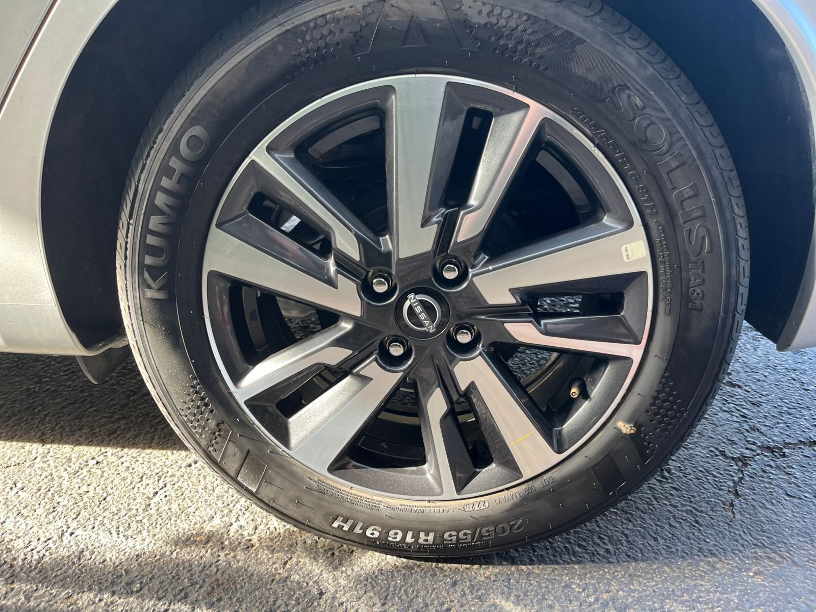 Thumbnail: 2025 Nissan Versa - 28