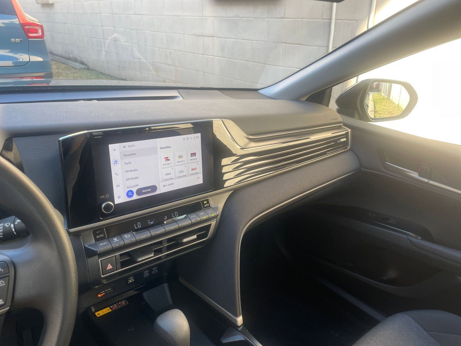 Thumbnail: 2025 Toyota Camry - 18