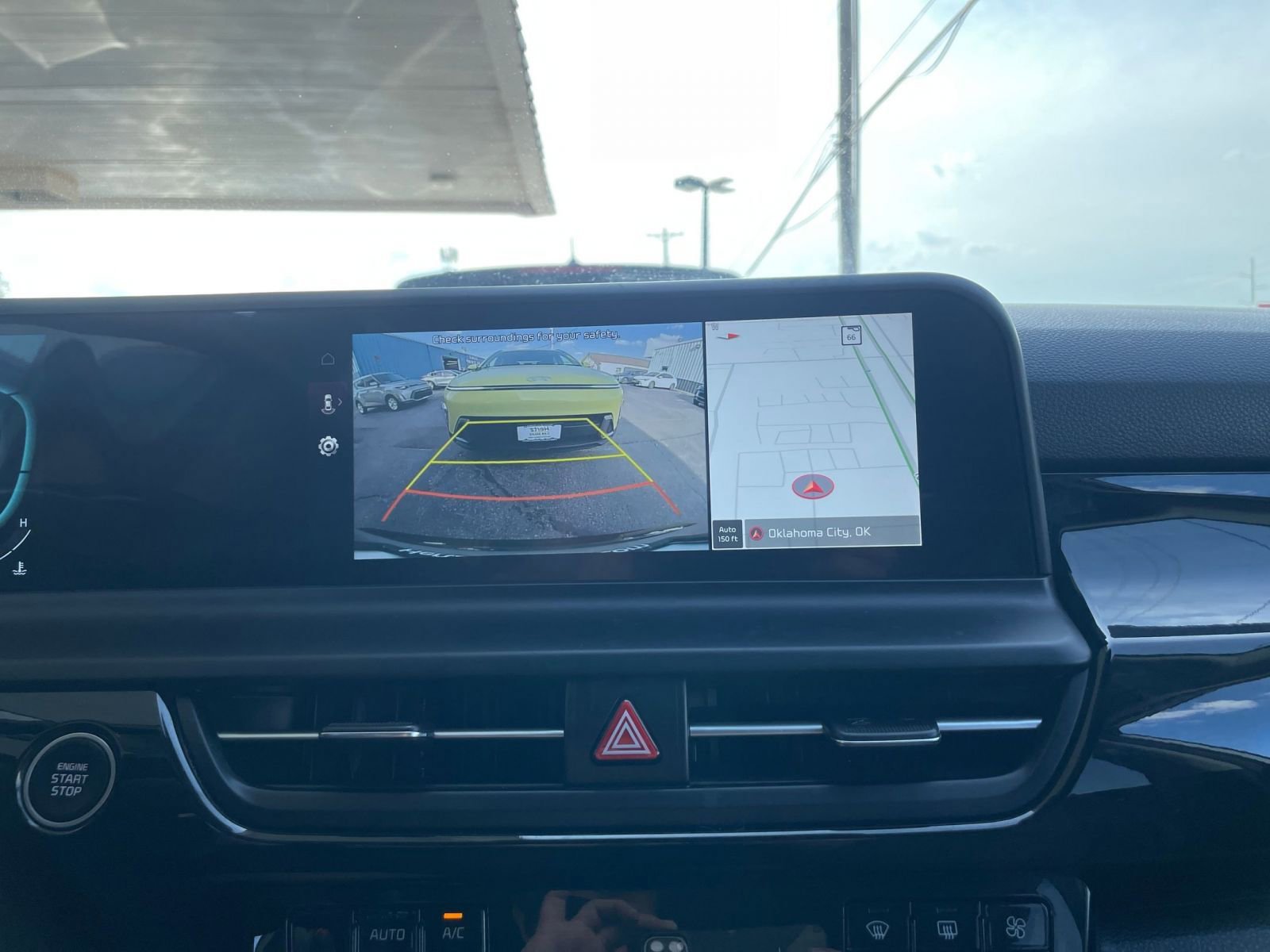 Thumbnail: 2025 Kia Seltos - 17