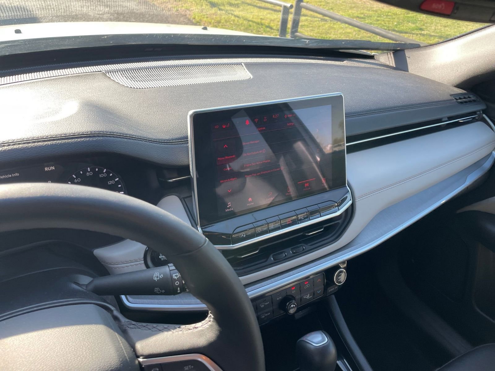 Thumbnail: 2025 Jeep Compass - 17