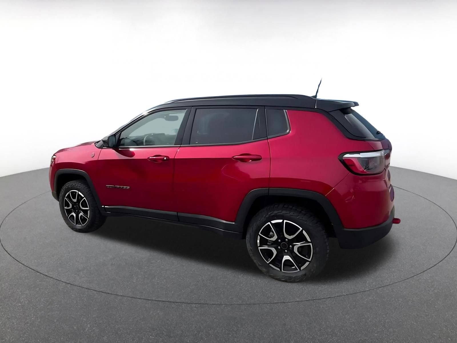 Thumbnail: 2025 Jeep Compass - 9