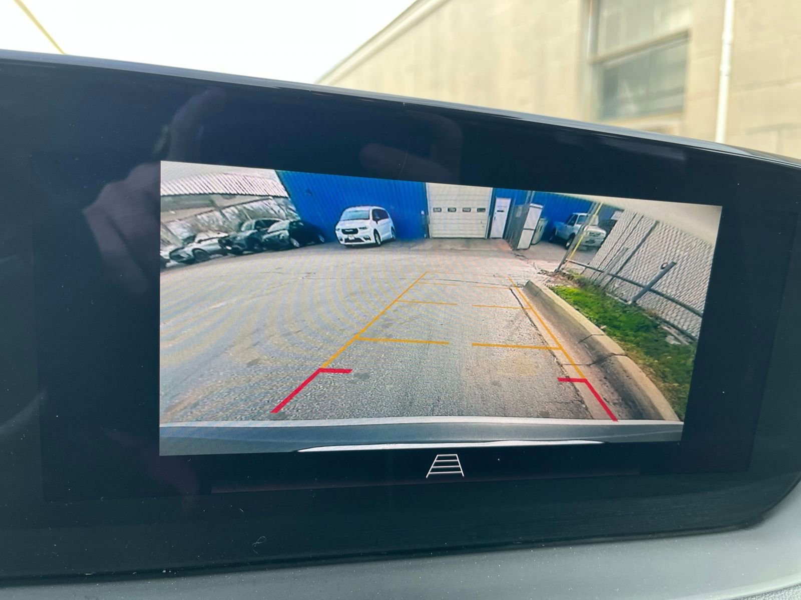 Thumbnail: 2025 Buick Encore GX - 17