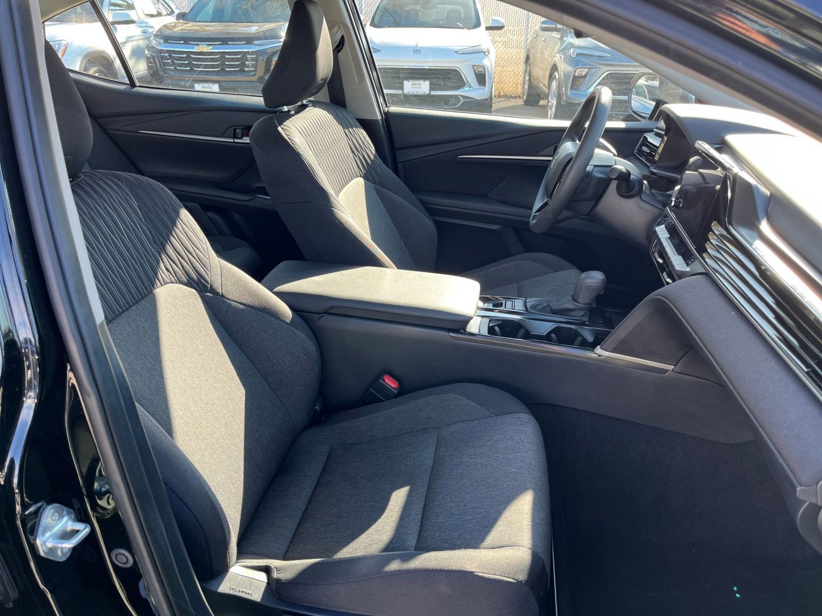 Thumbnail: 2025 Toyota Camry - 35