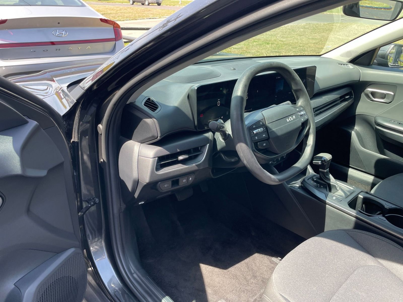 Thumbnail: 2025 Kia K4 - 33