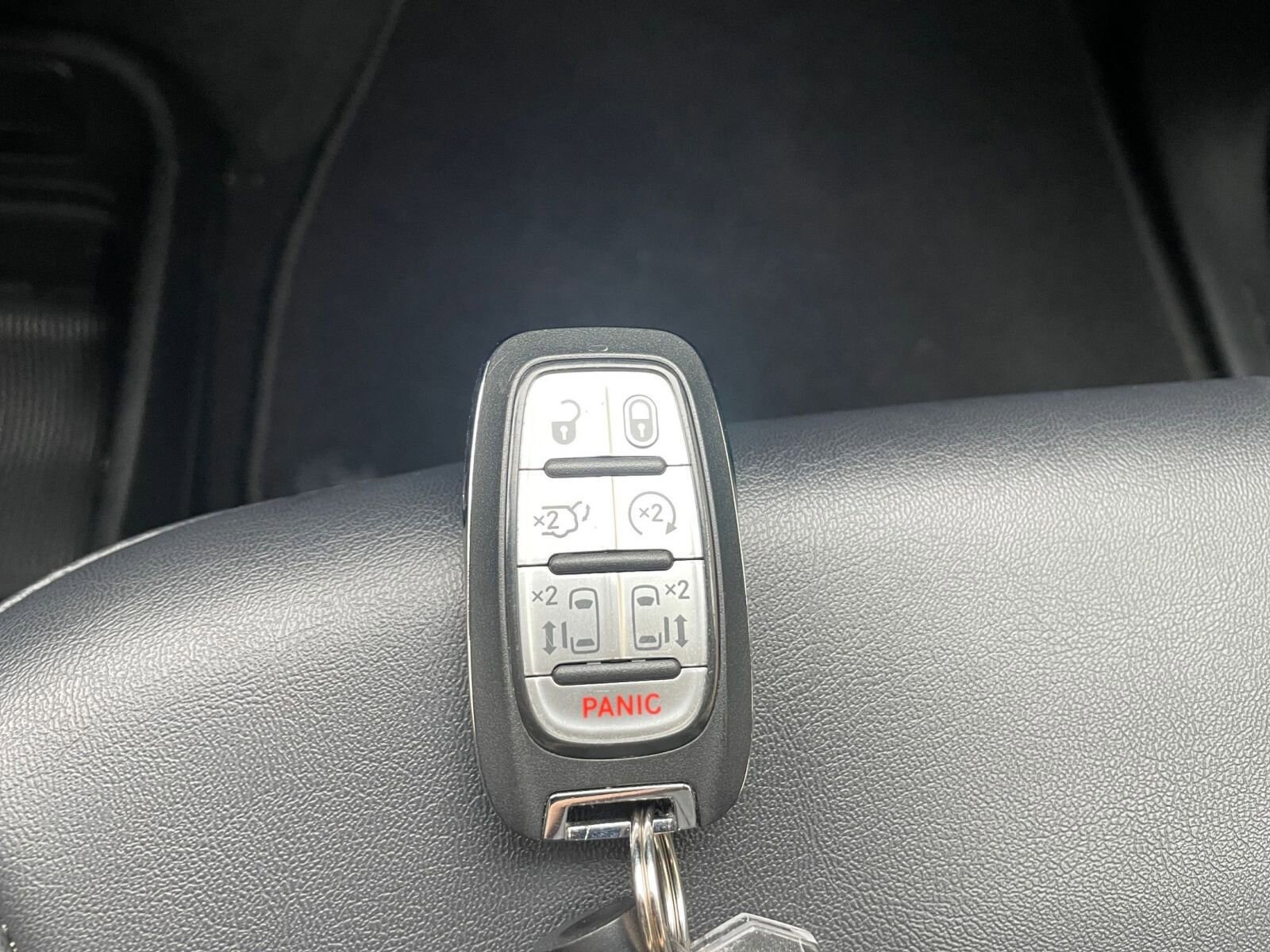 Thumbnail: 2025 Chrysler Pacifica - 22