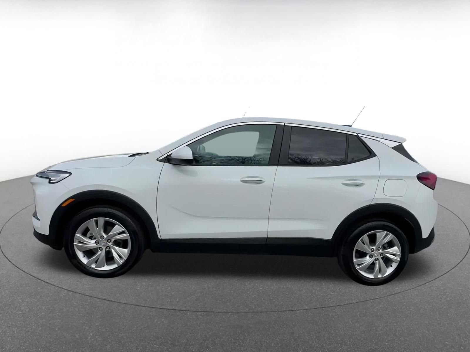 Thumbnail: 2025 Buick Encore GX - 9