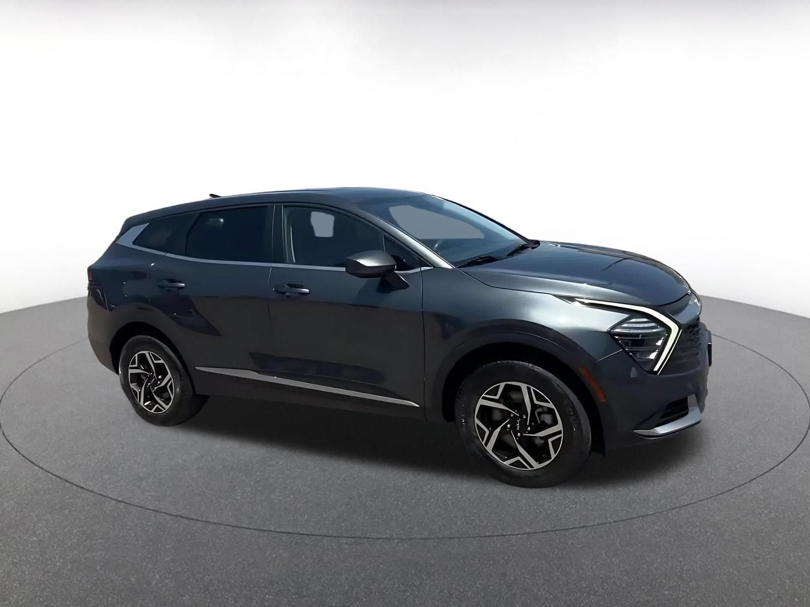 Thumbnail: 2024 Kia Sportage - 2
