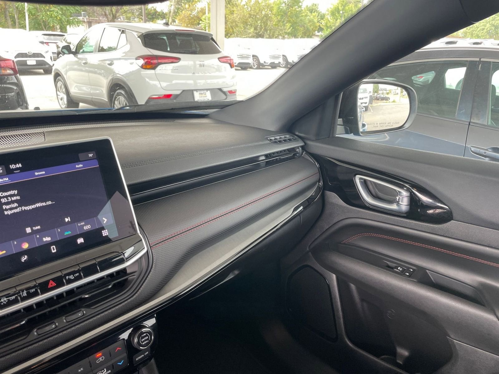 Thumbnail: 2025 Jeep Compass - 34