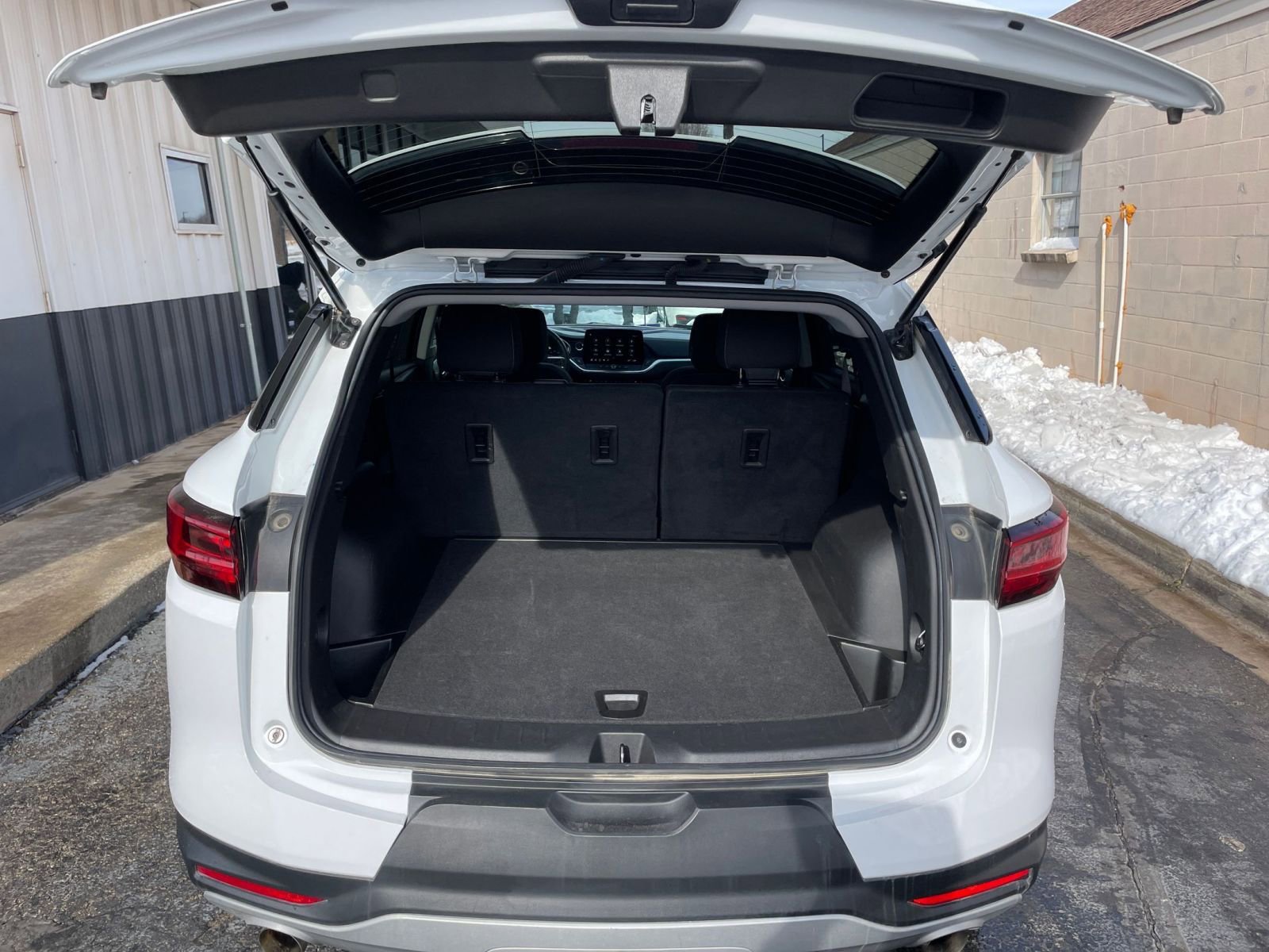 Thumbnail: 2025 Chevrolet Blazer - 33