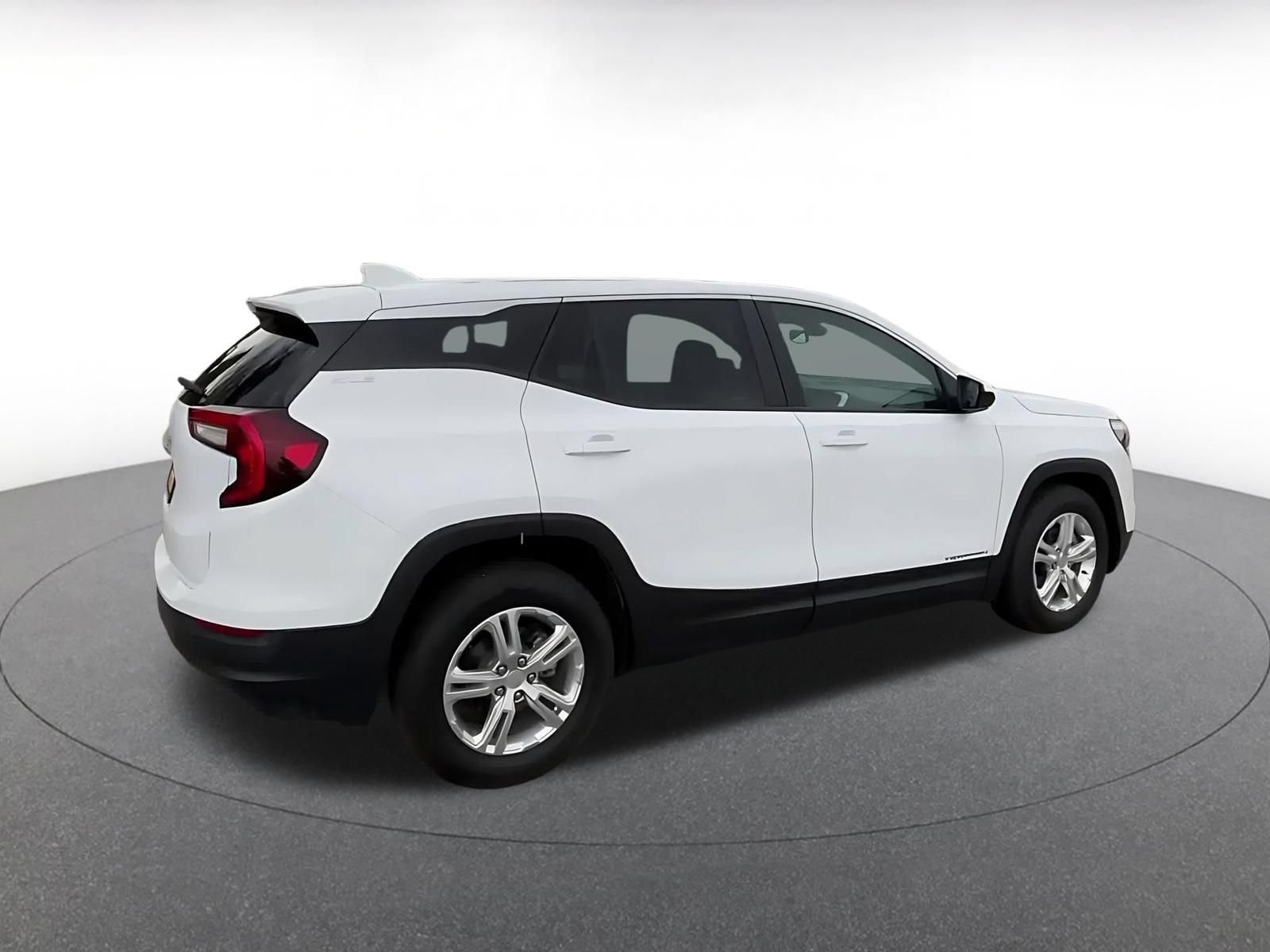 Thumbnail: 2024 GMC Terrain - 11