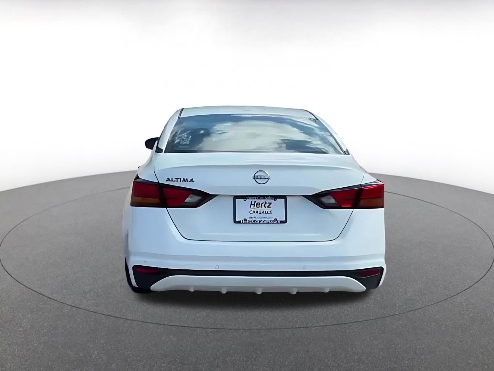 Thumbnail: 2025 Nissan Altima - 12